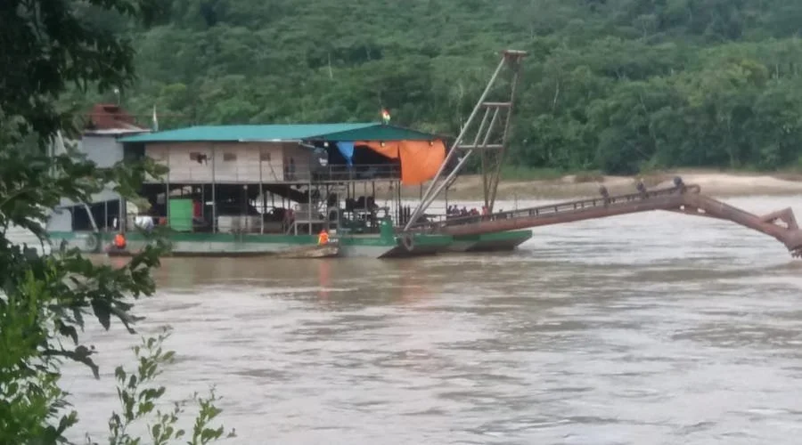 Bolivian senator, Indigenous representatives attacked by illegal miners