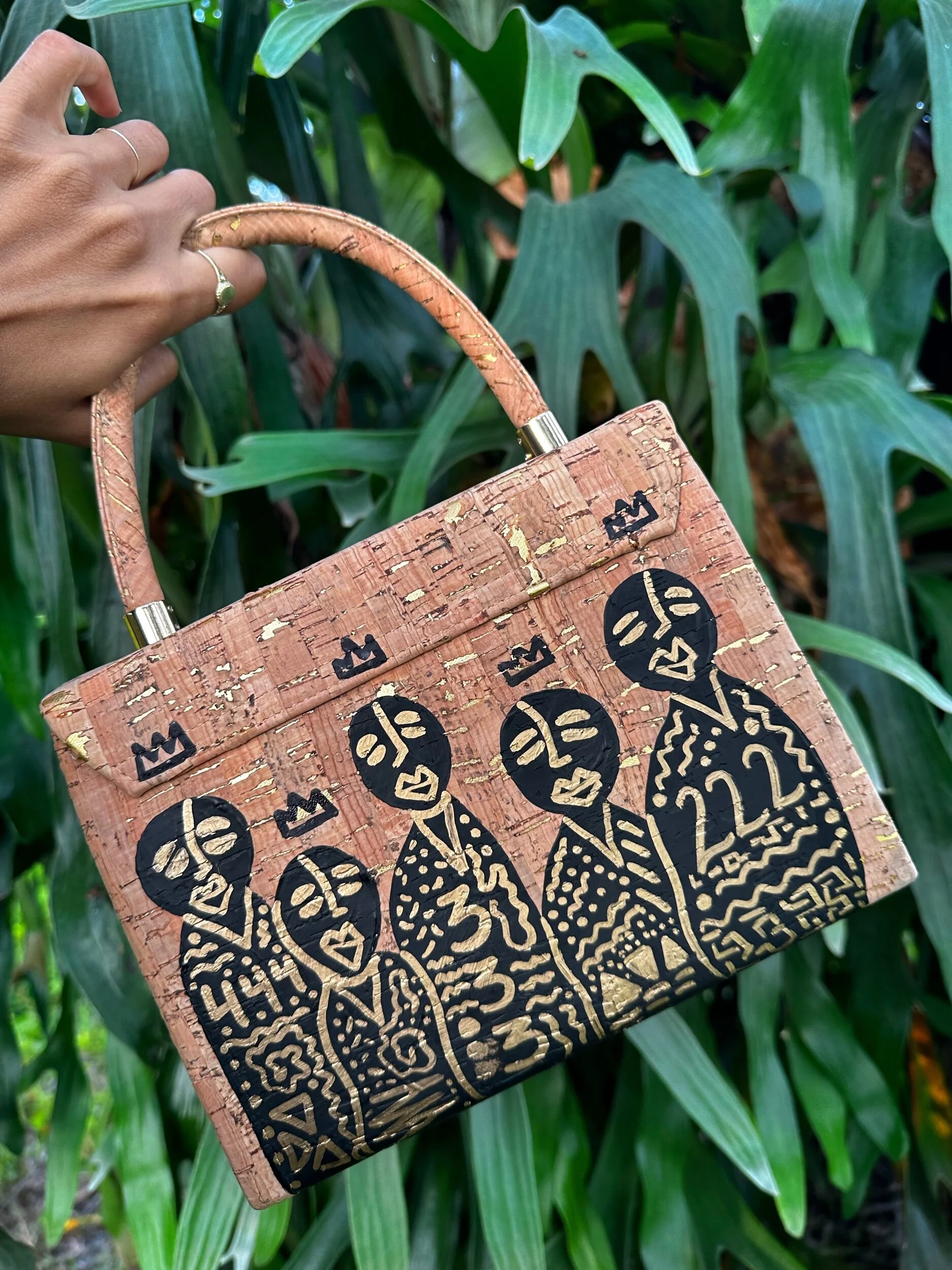 521FCD4E-9954-46F8-A6E1-11557E62C7E8