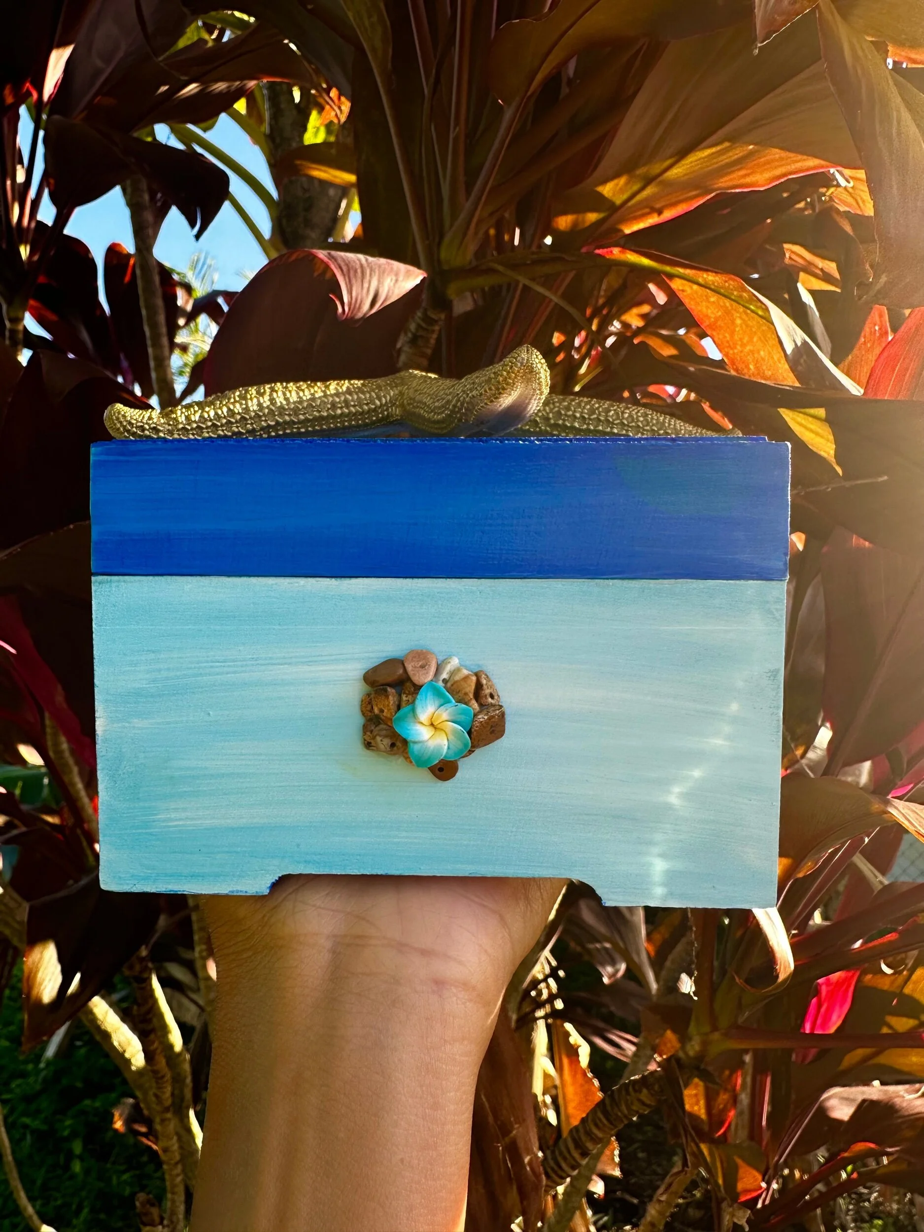 987F7E13-9D3E-465C-8D5F-561847177FD1