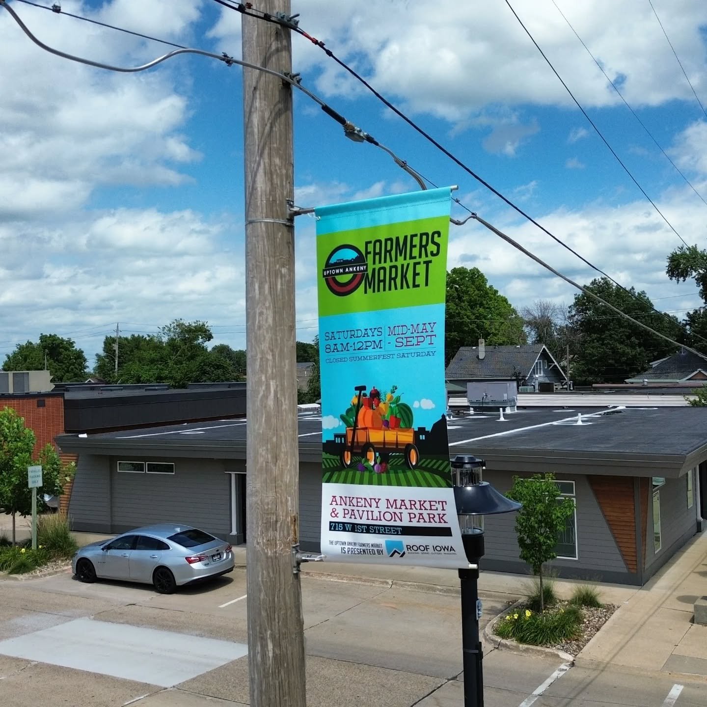 We had the pleasure of doing these pole banners for @uptownankeny earlier this month! We're so happy with how they came out, take a look for yourself at @ankenyfarmersmarket this weekend!