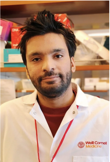 New postdoc fellow Hilal Bashir joined the lab - warmest welcome, Hilal!
