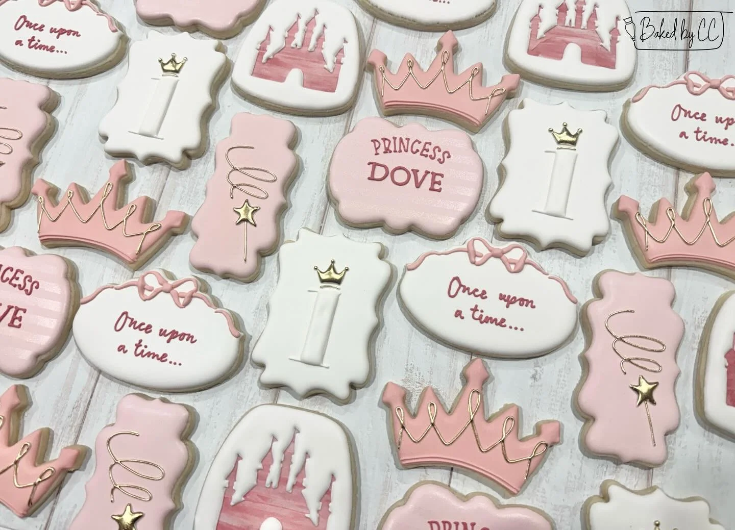 Happy, happy birthday Princess Dove! 👑✨🩷