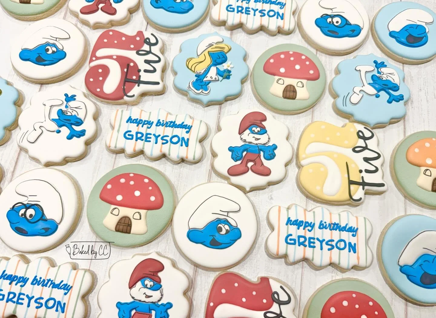 Smurf-tastic! 💙 Happy birthday Greyson!