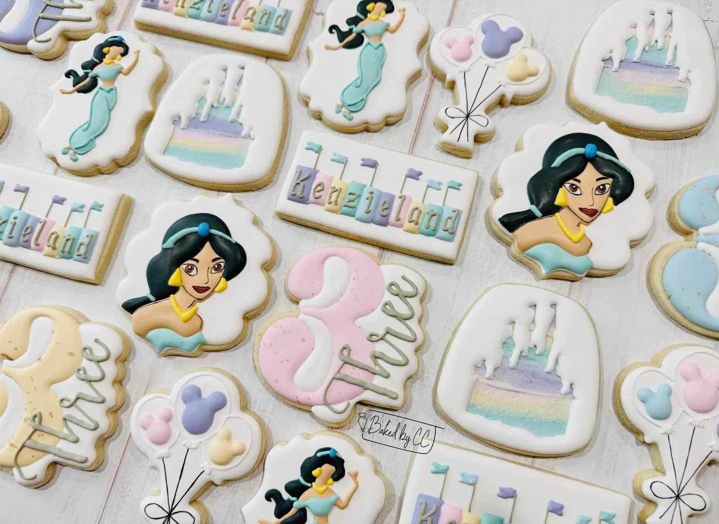 Welcome to Kenzieland! 🩷🏰 Happy 3rd birthday! ✨