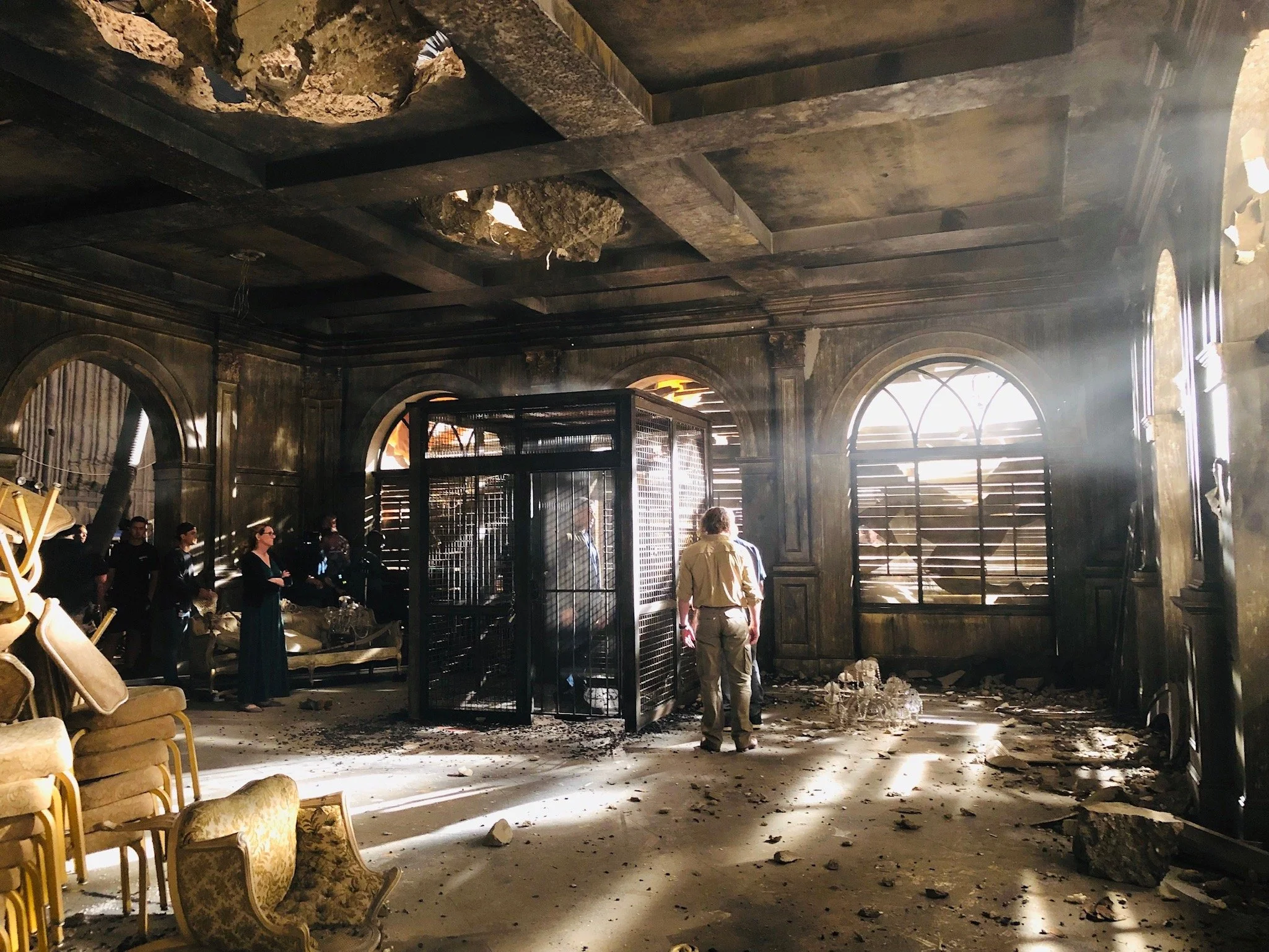 Decrepit Ballroom 01