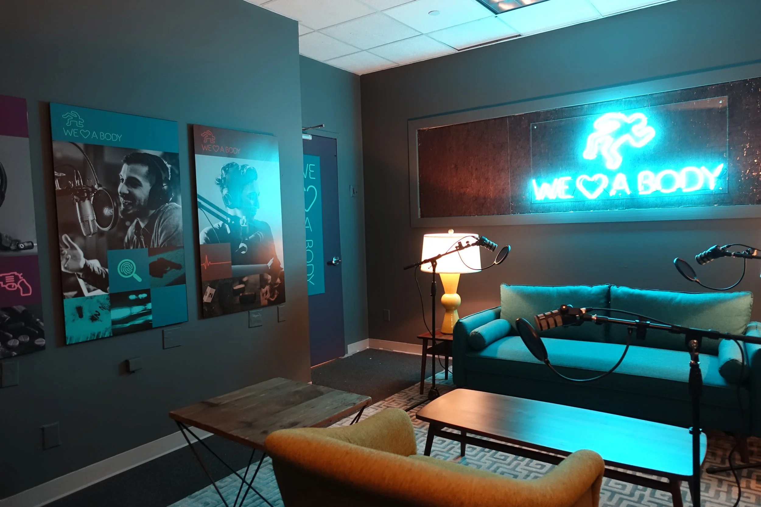 YOU Season 5 - INT Podcast Studio