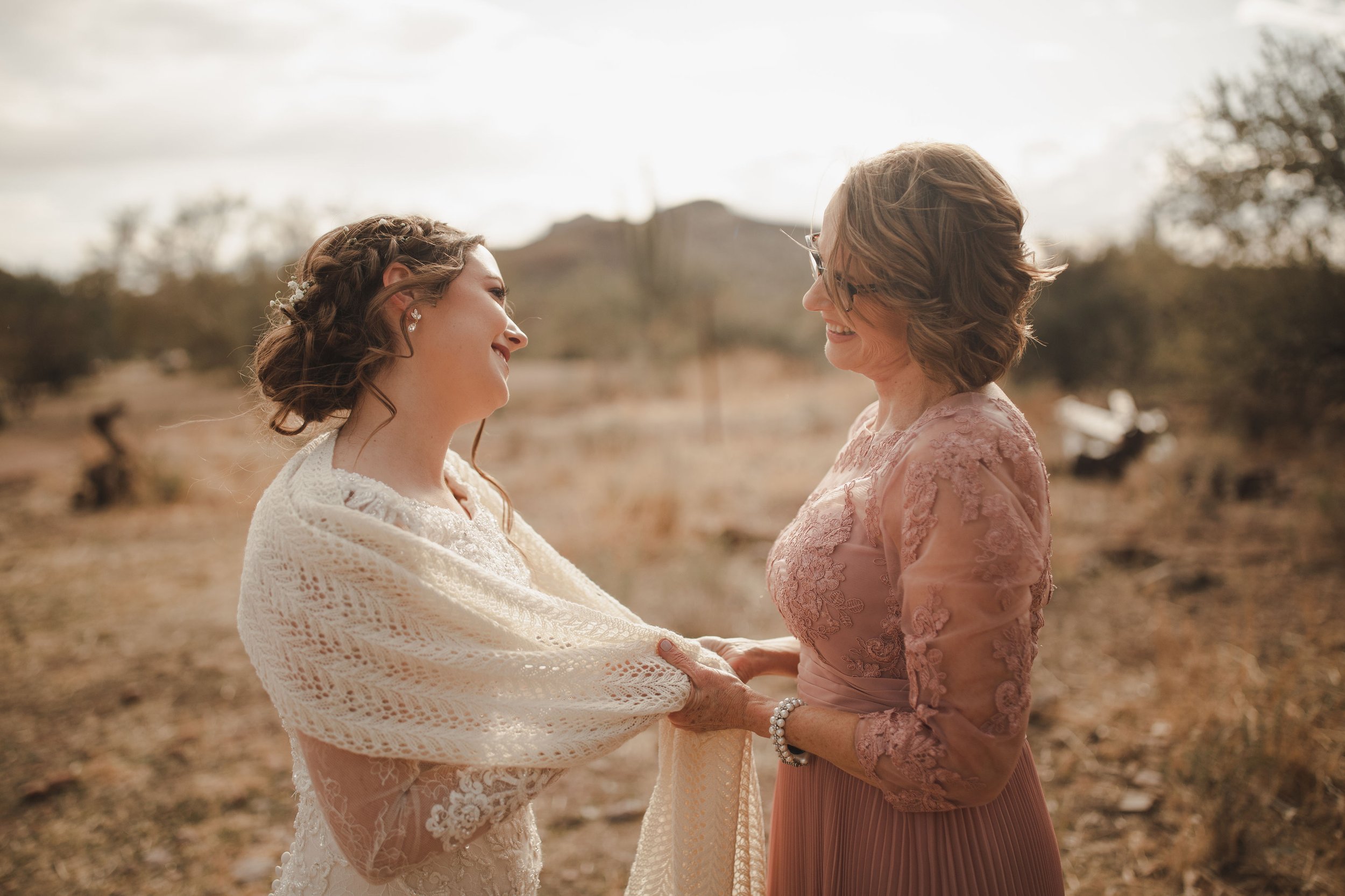 Intimate Desert Wedding at the Superstition Mountains | Arizona Wedding Photographer21.jpg