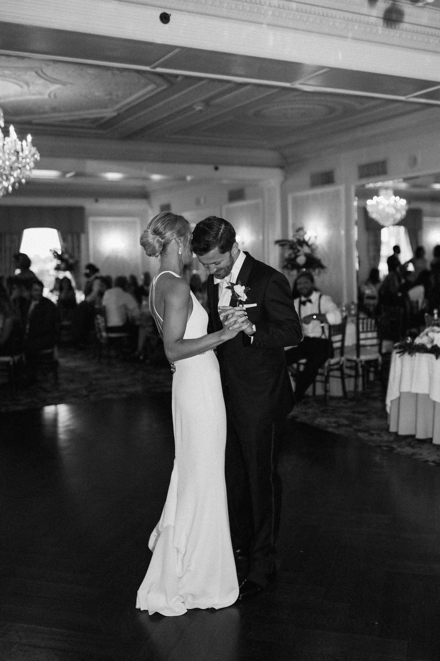 New-Jersey-Wedding-at-The-Molly-Pitcher-Inn-by-Arizona-Wedding-Photographer.jpg (6).jpg