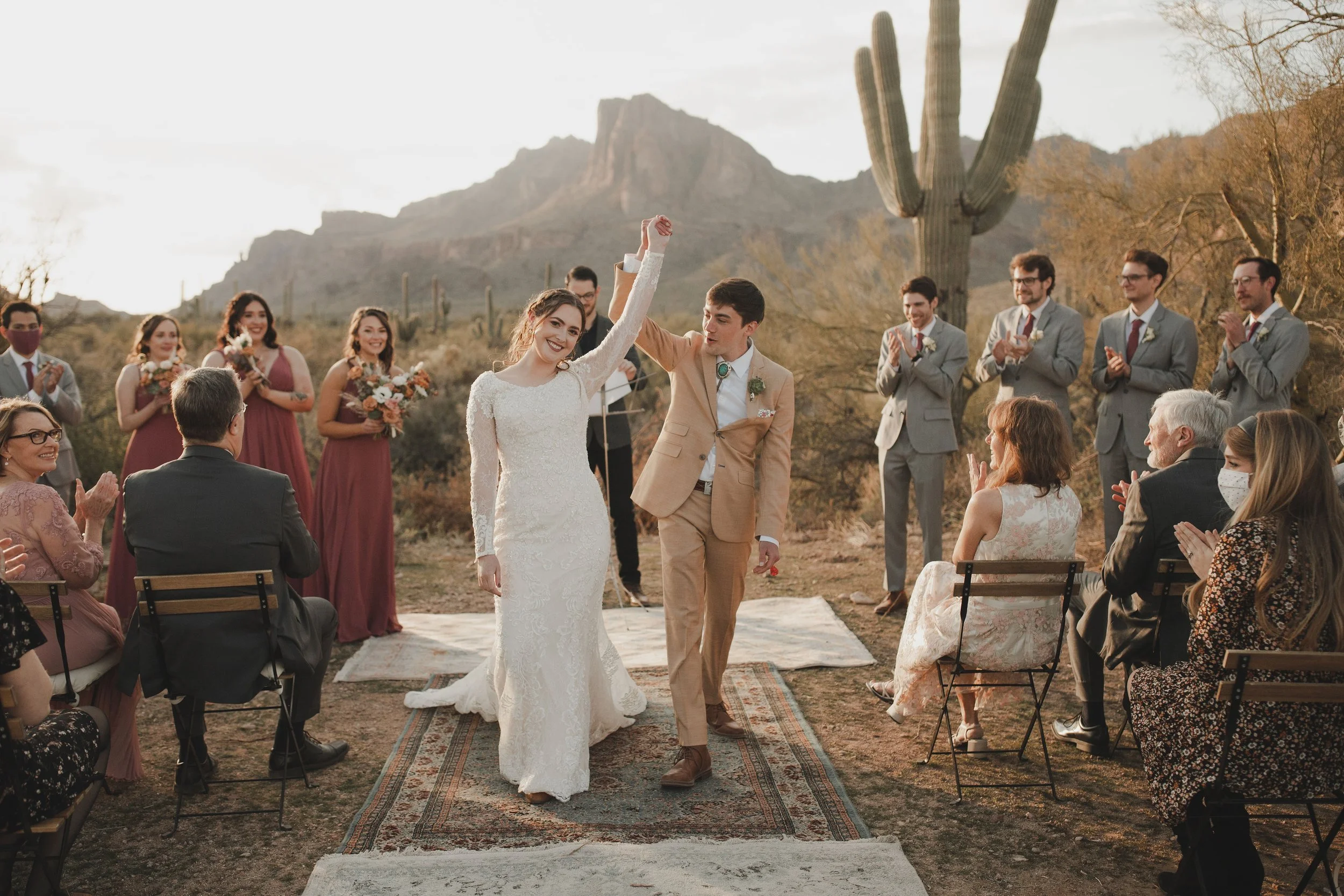 Intimate+Desert+Wedding+at+the+Superstition+Mountains+_+Arizona+Wedding+Photographer49.jpg