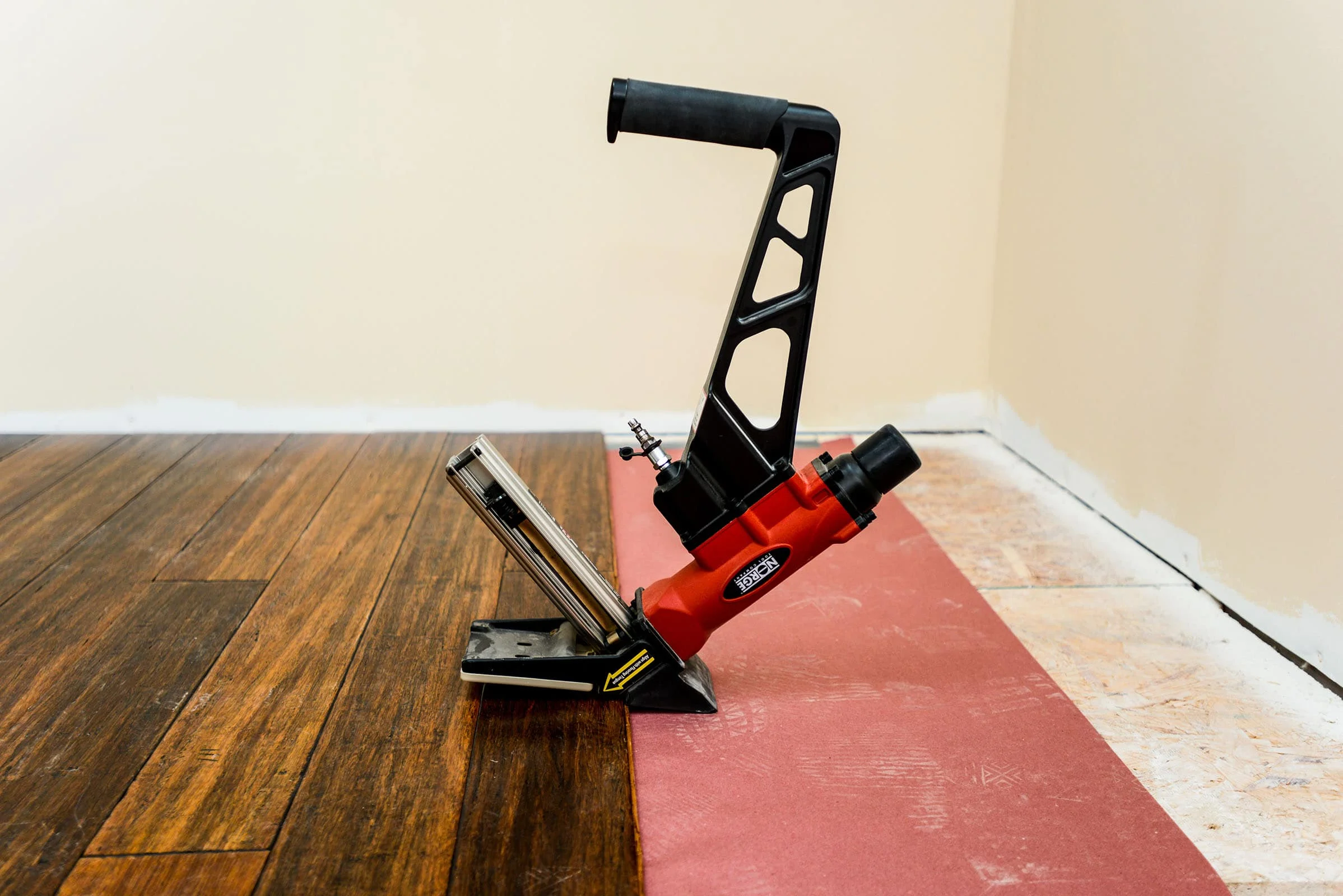 Hardwood & Laminate Flooring Jacksonville Pisky Construction