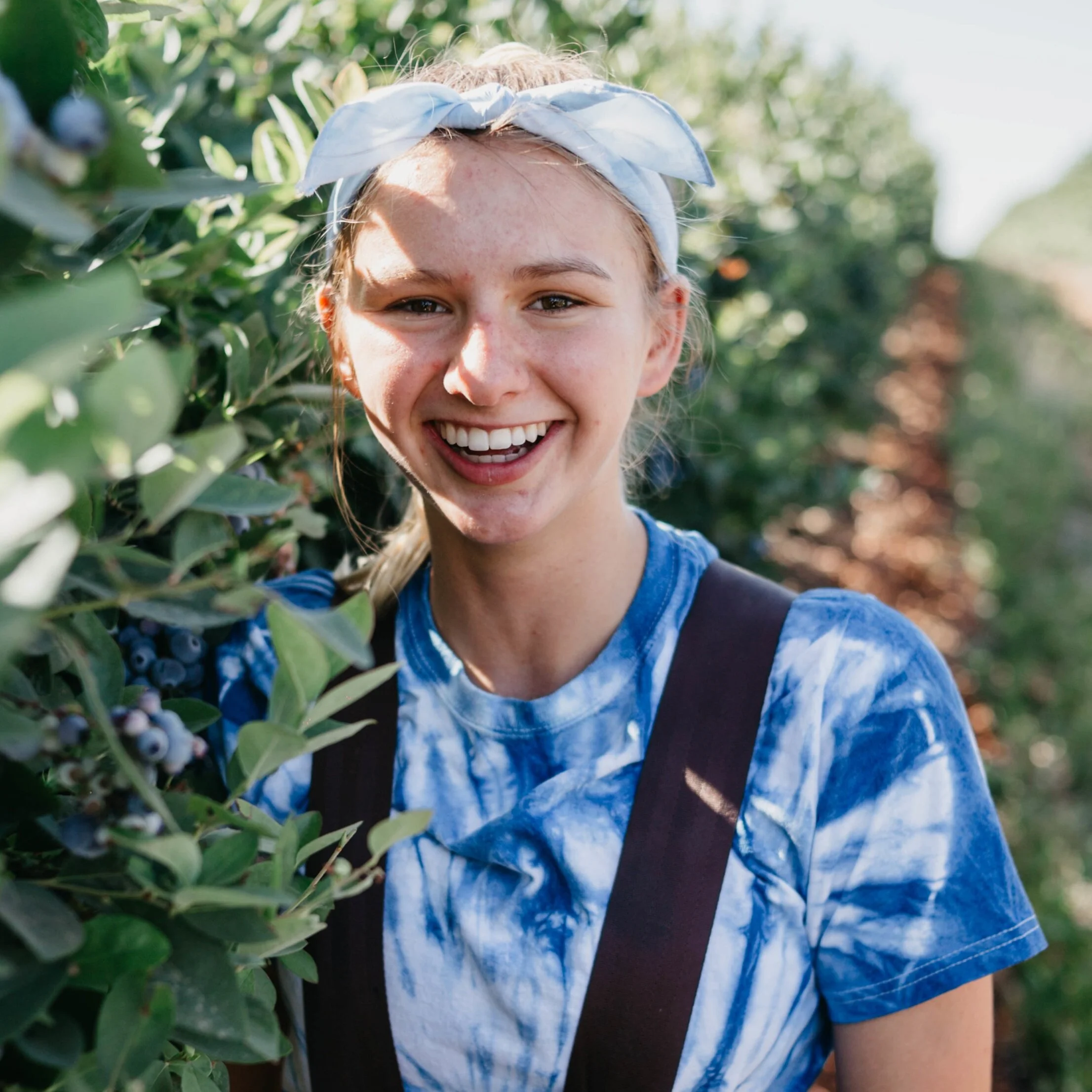 Get Crafty | how to natural tie-dye with your teen