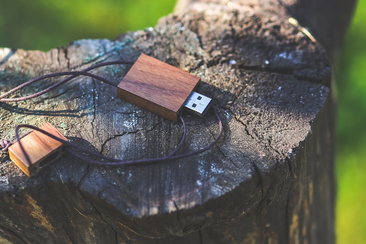 wedding-flash-drive.jpg