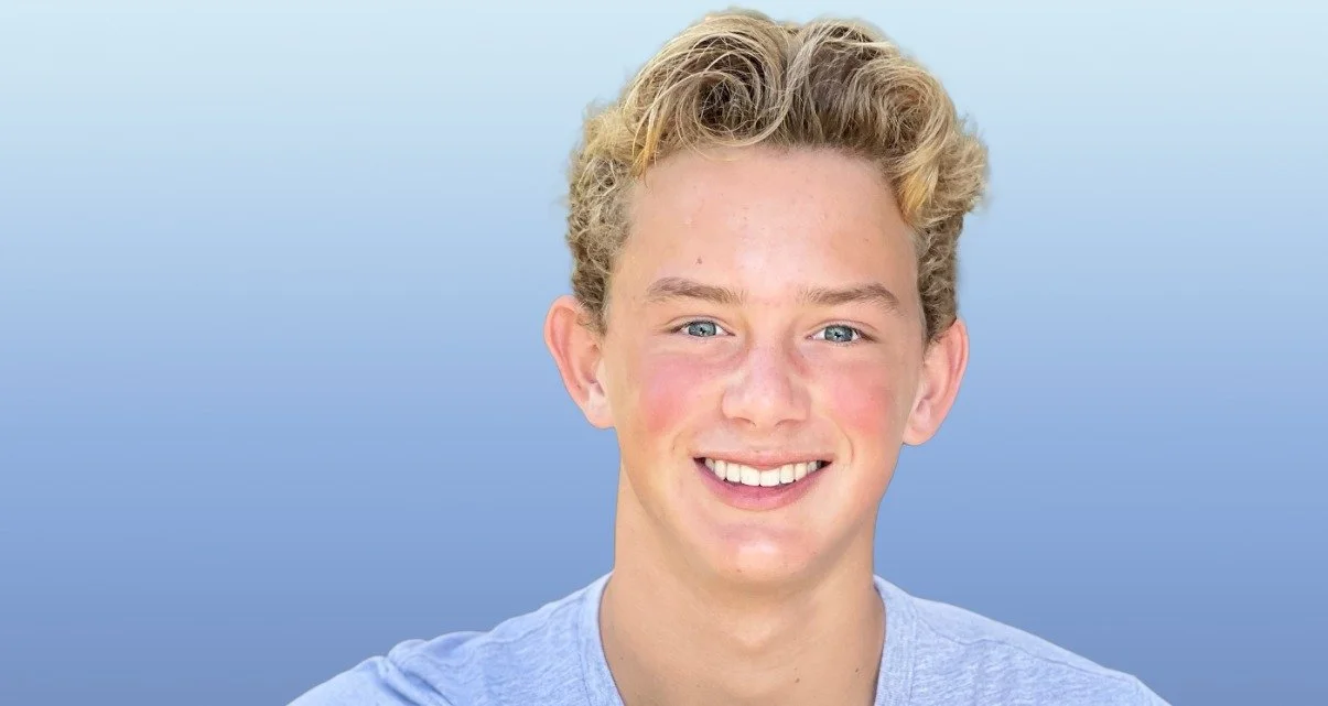 Episode #357: Teen Book Reviews with Quade Kelley!