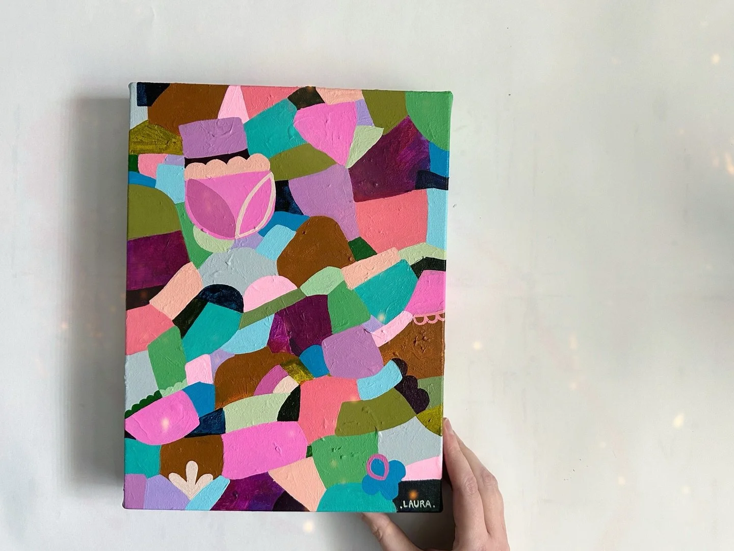 The piece from yesterdays video ✨

#femaleartists #femaleartist #femalebusinessowner #painting  #brightartwork