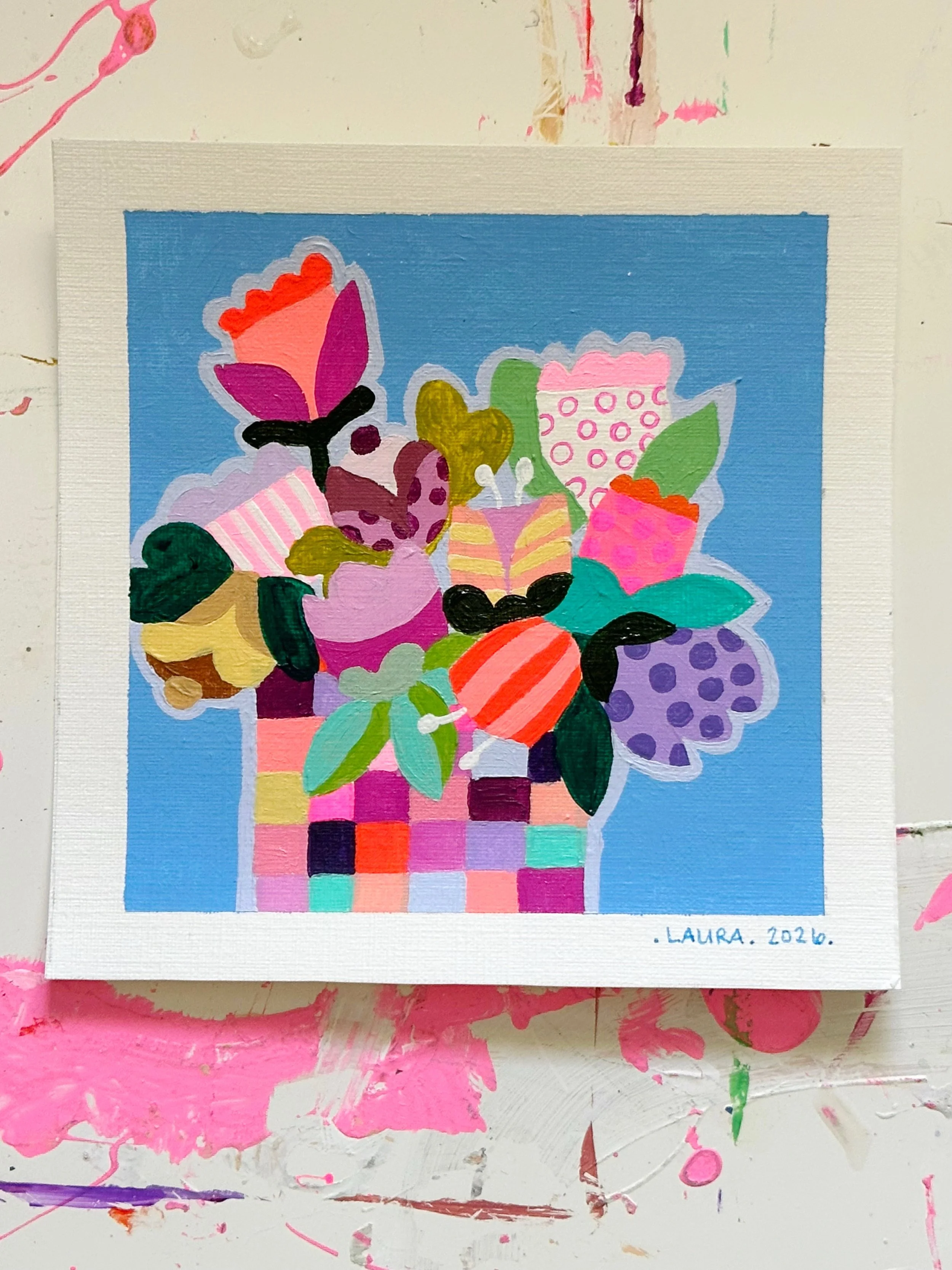 Happy Sunday! 

I&rsquo;m hoping to finish painting my outdoor chairs pink to match my front door today. It&rsquo;s the perfect weather to finish up this job. Running into a busy week coming up! 

Happiness Square 13, reminds me of a quilt pattern TB