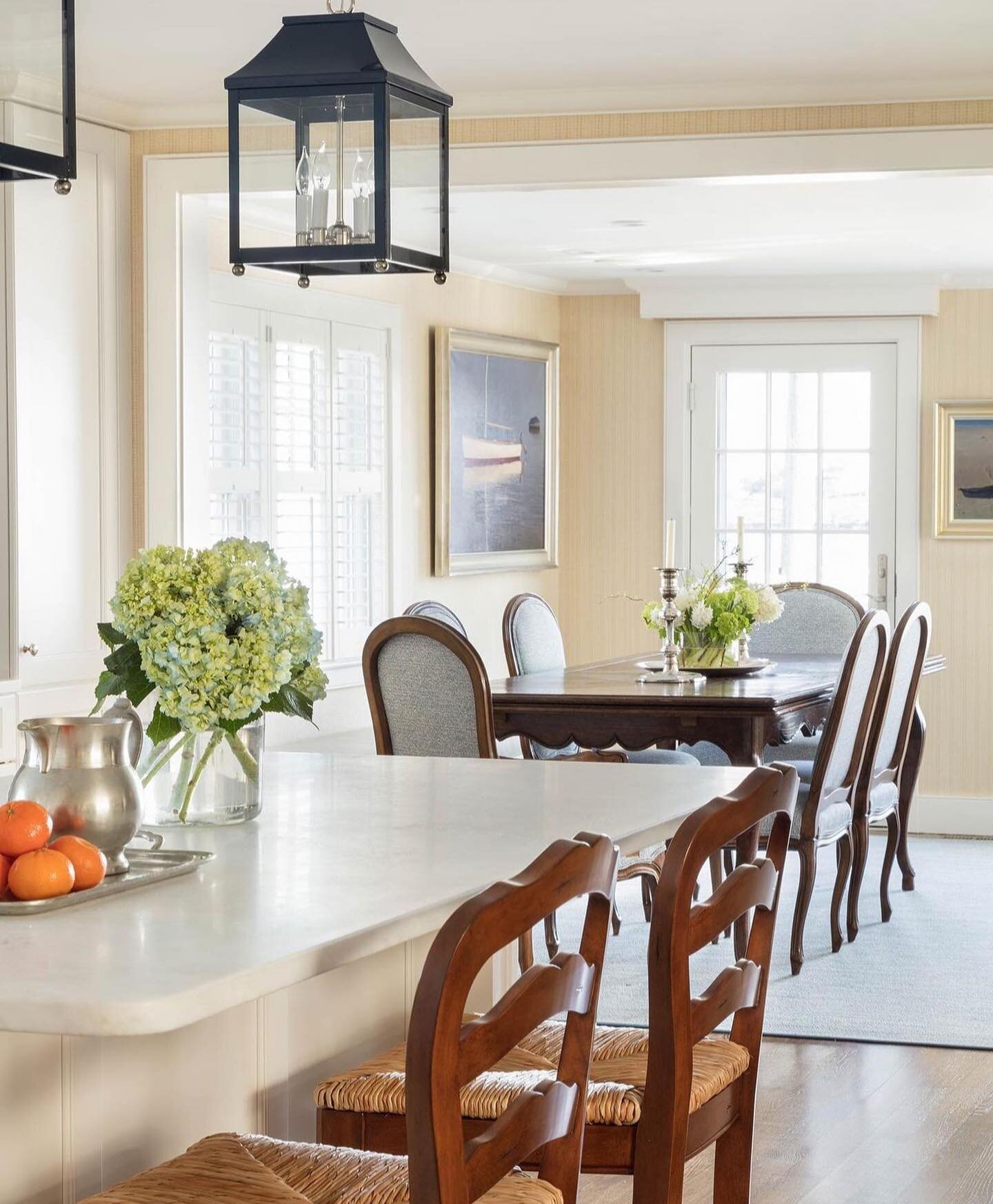 As part of a larger gut and remodel, we relocated the dining room of this home in order to maximize one of the defining features of this property, the views of the ocean.