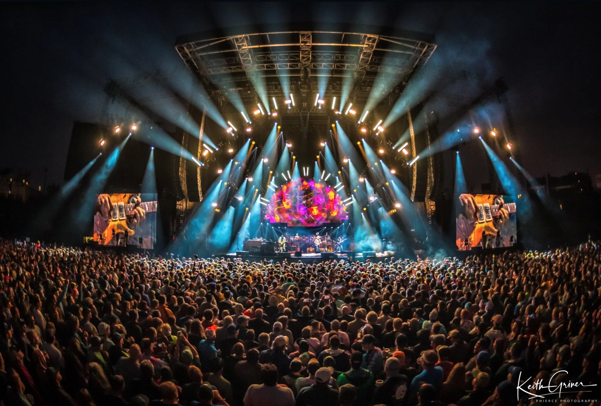 G2-DeadCo-Wrigley-2019.4.jpg