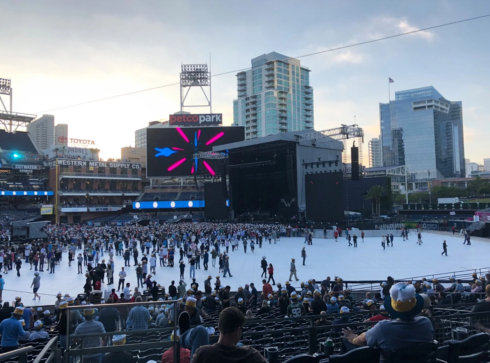 G2-Foo-Petco-2019.3.jpg