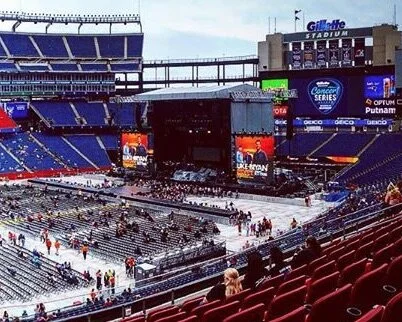 G2-LukeBryan-Gillette-2019.4.jpg