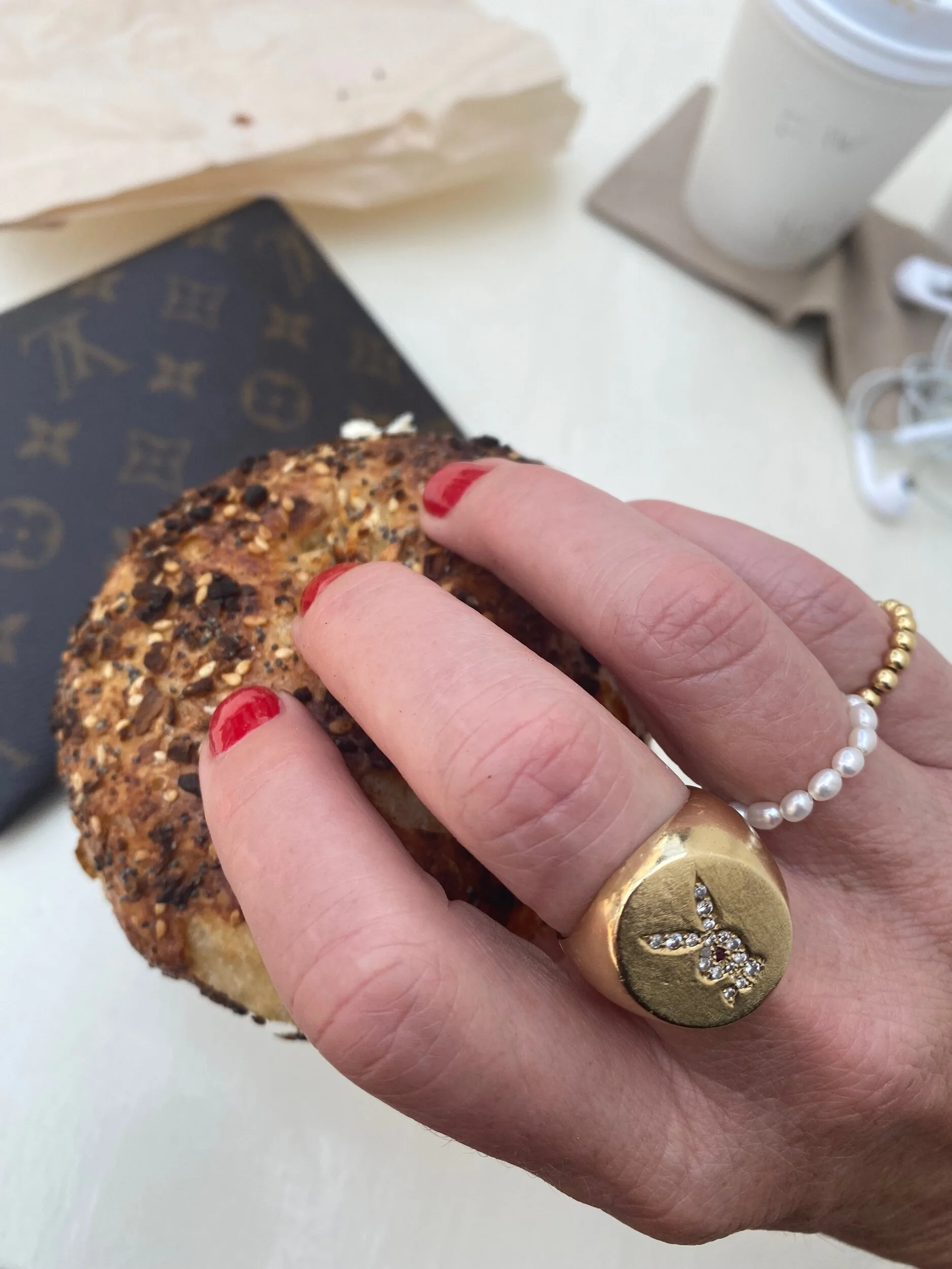 3A53AC9C-1830-42A8-A5F9-B91F8FC0C9F8