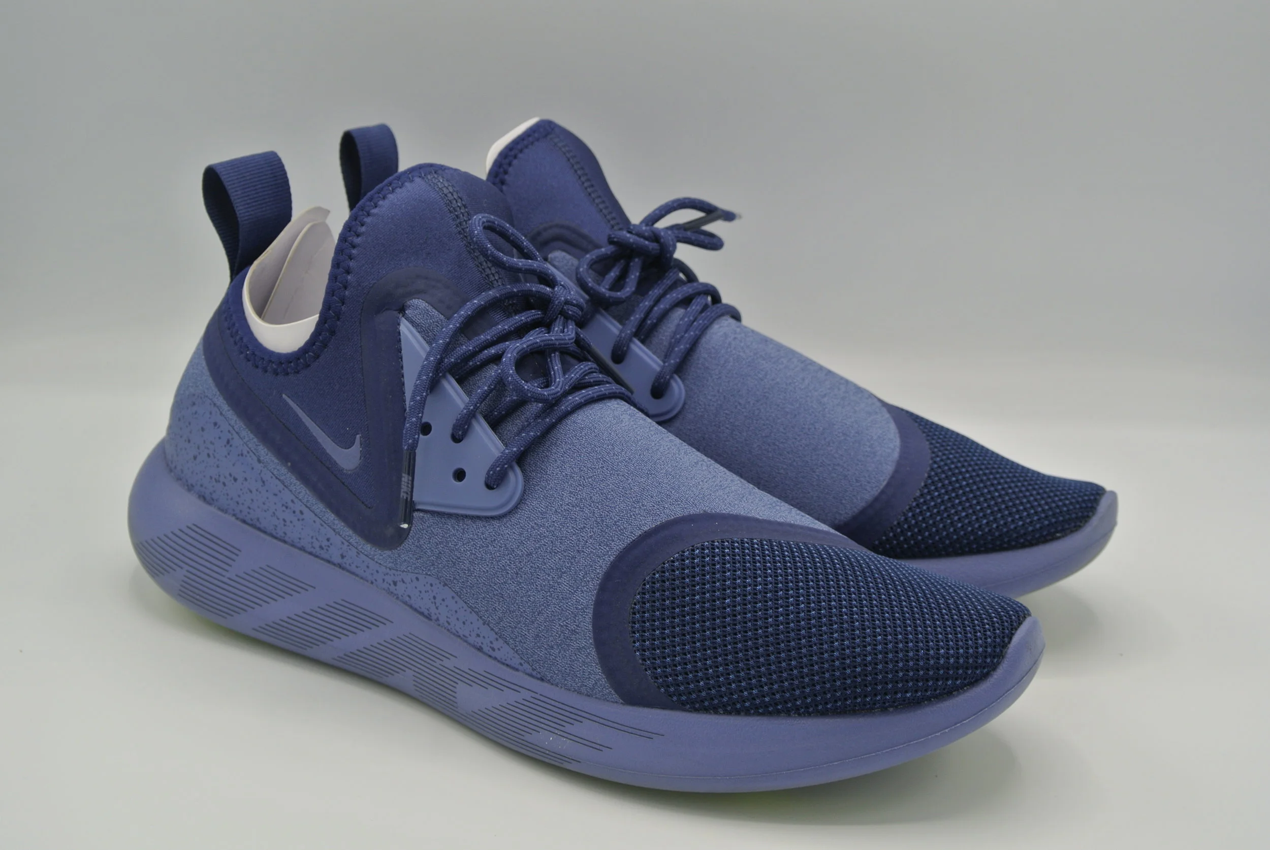 Nike Lunarcharge Essential Blue (2).JPG