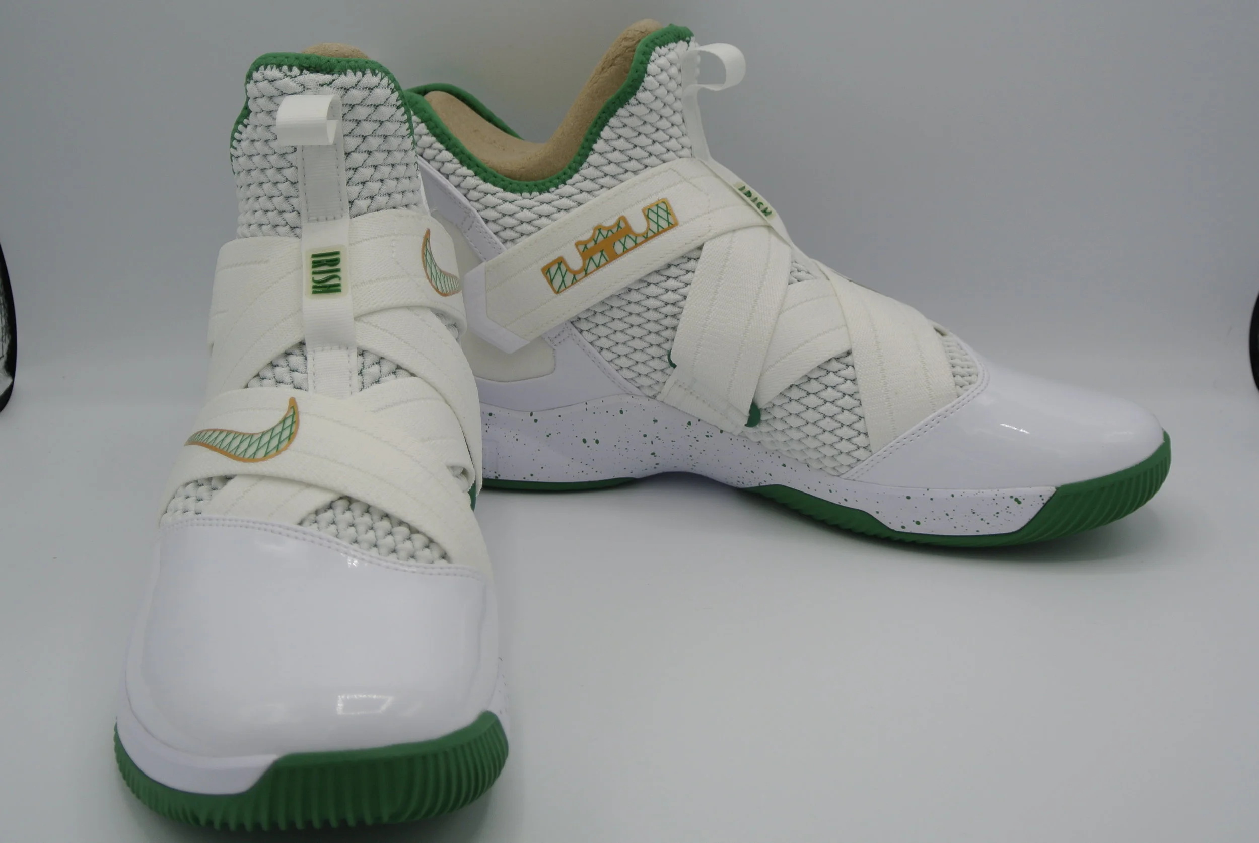 LeBron Soldier 12 'SVSM Home' (4).JPG