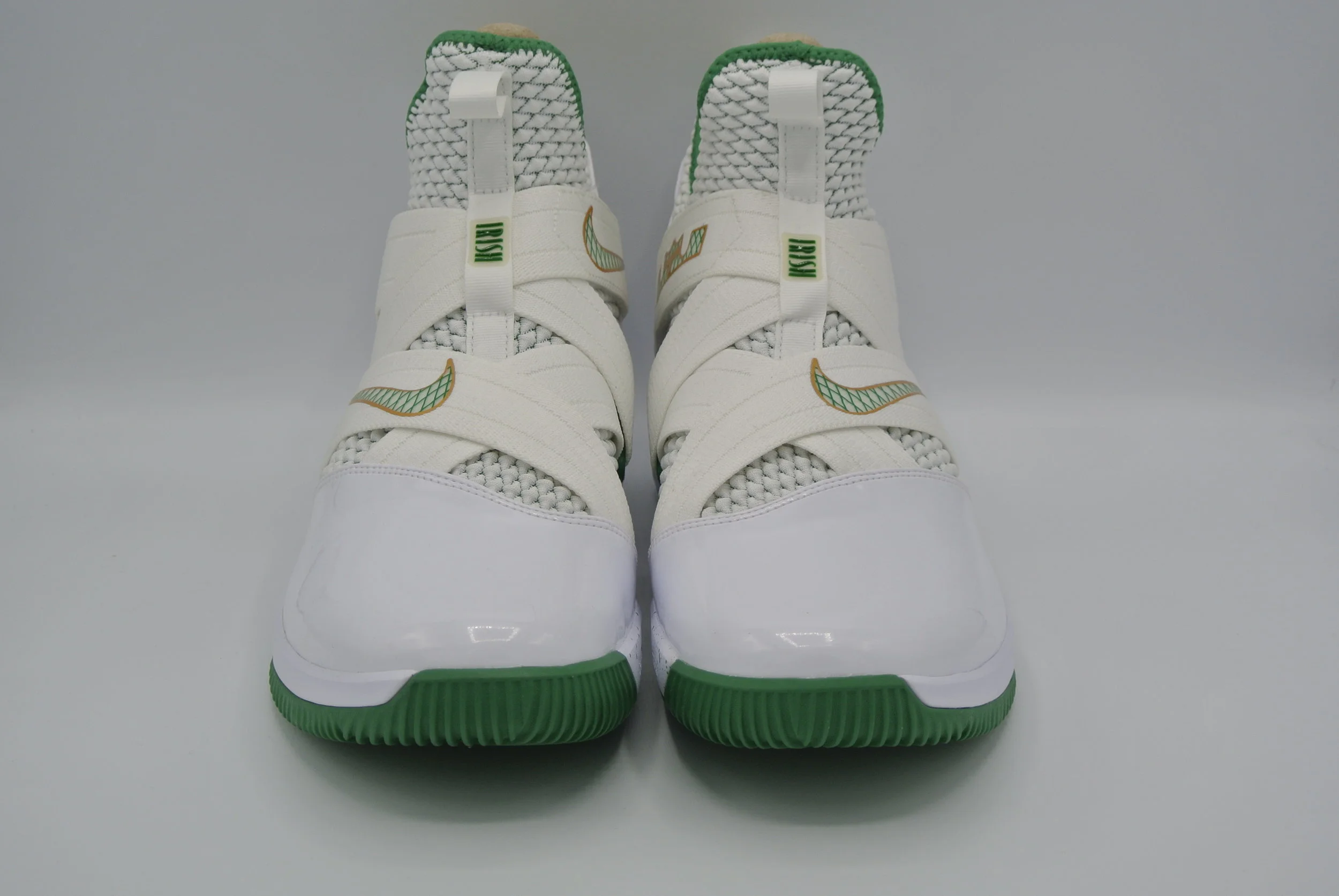 LeBron Soldier 12 'SVSM Home'