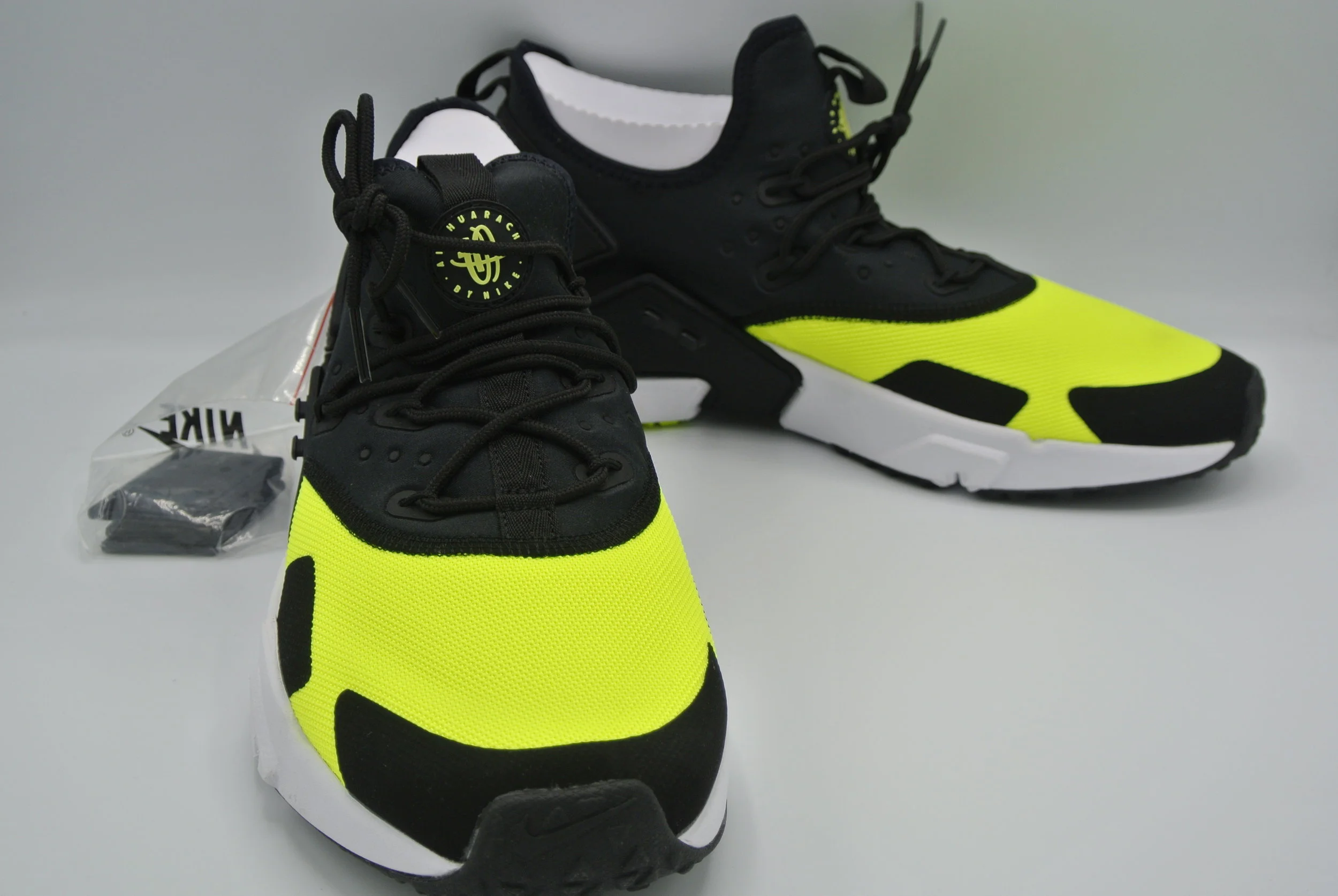Air Huarache Drift Black Volt (4).JPG