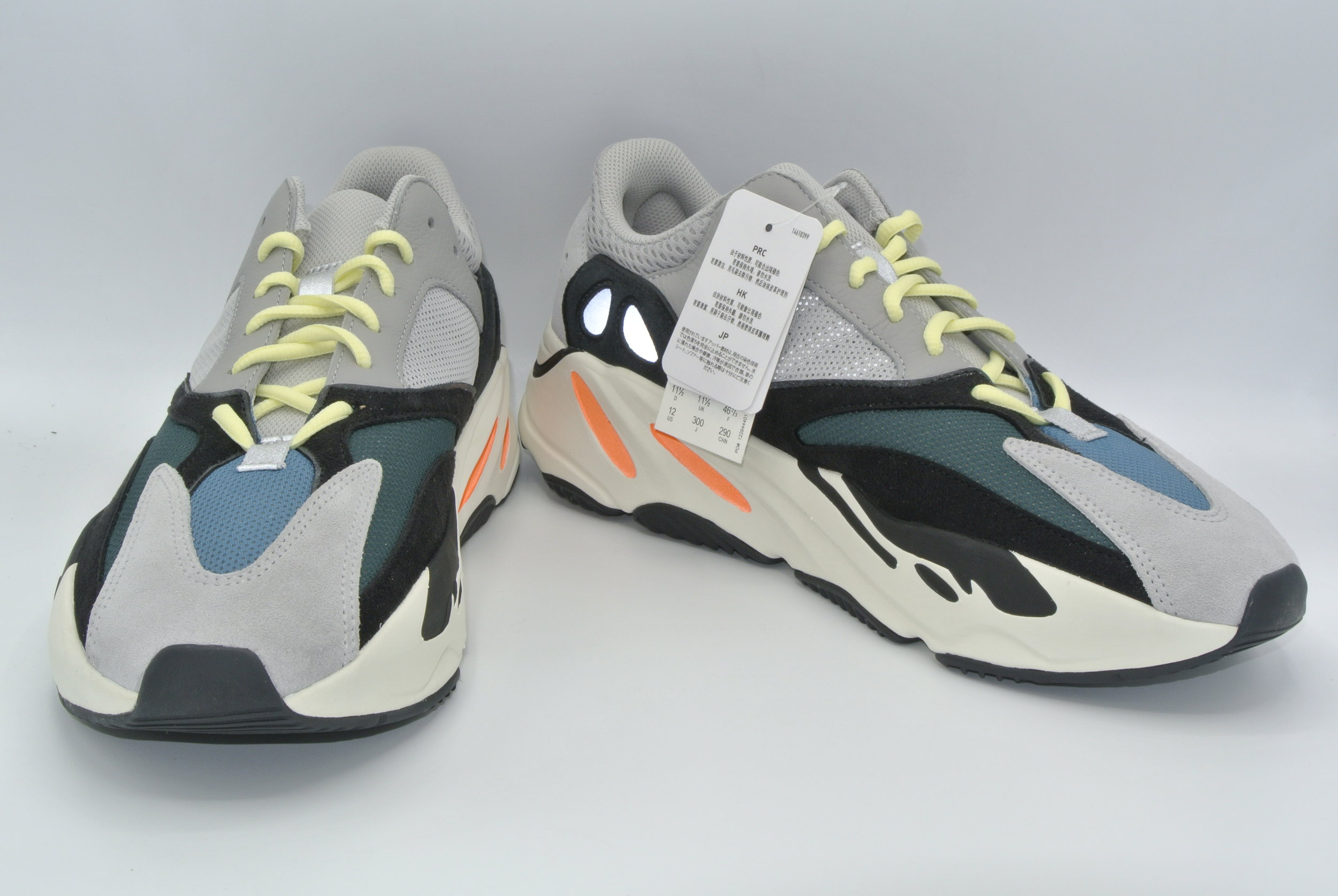 Yeezy 700 Wave Runner (2).JPG