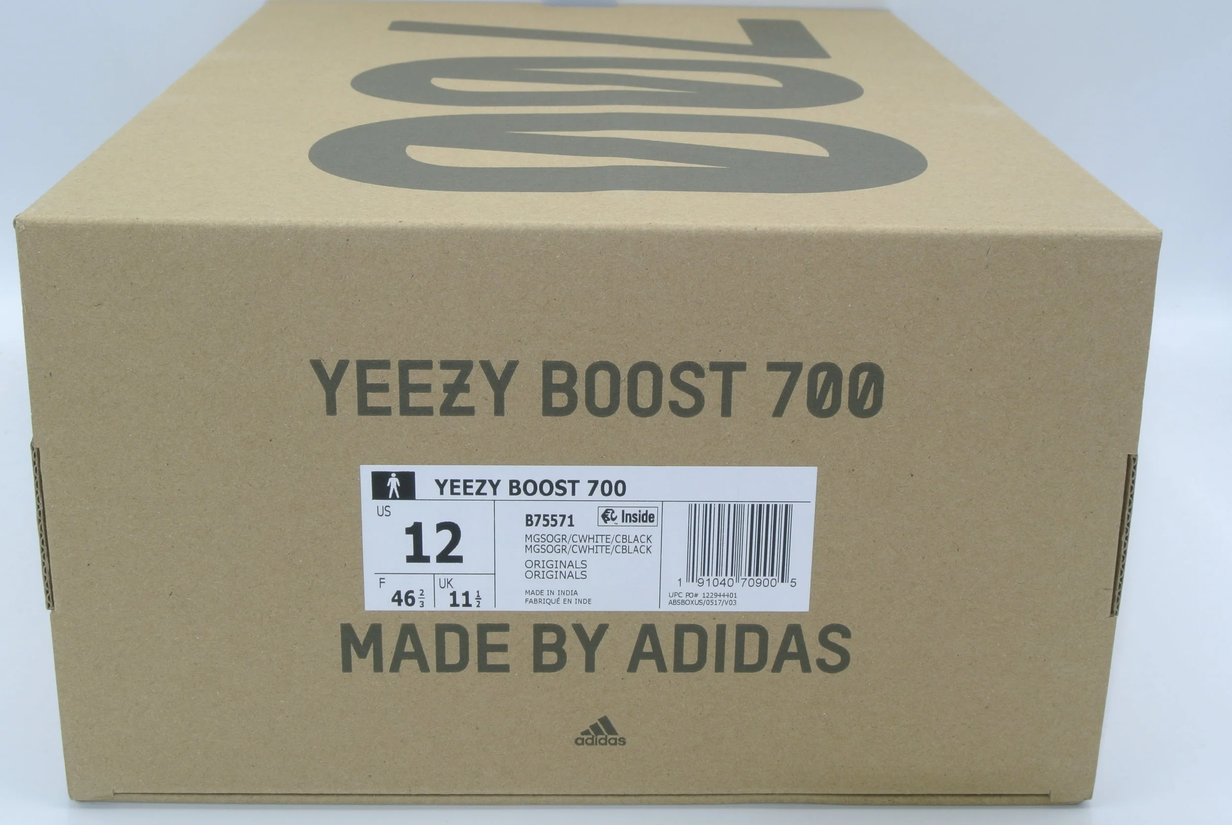 Yeezy 700 Wave Runner (1).JPG