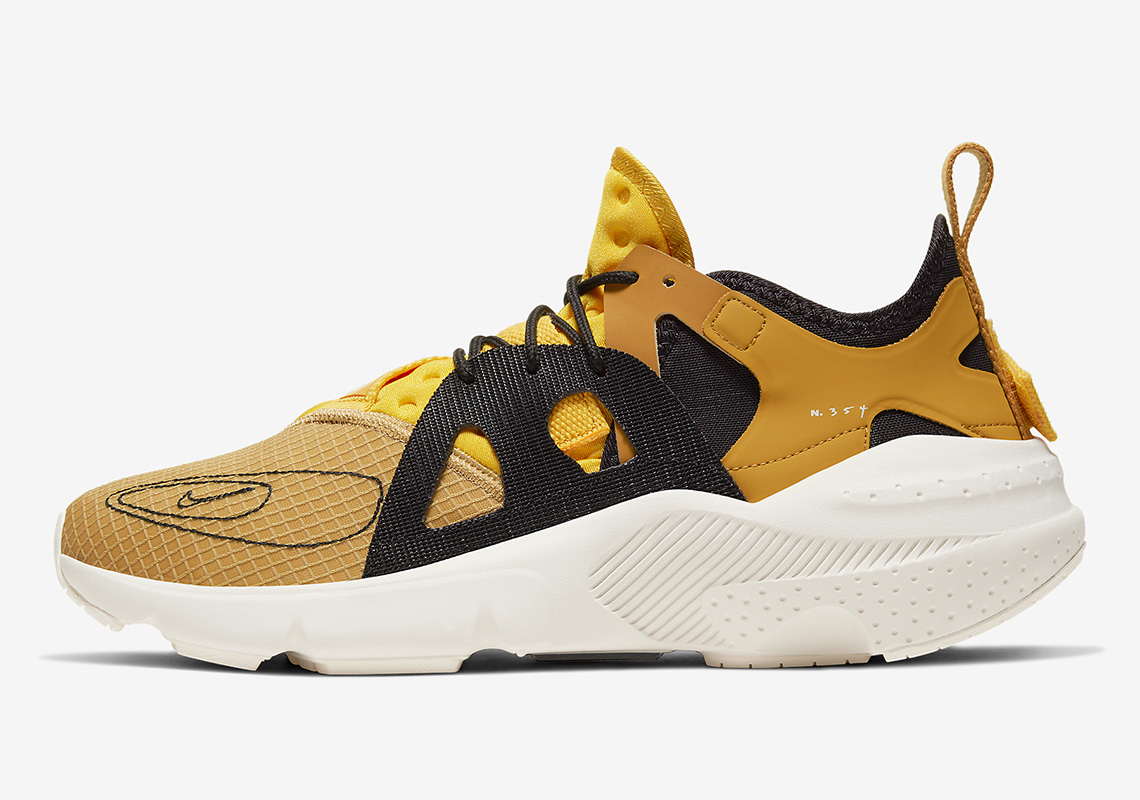 Nike-Huarache-Type-Golden-2.jpg