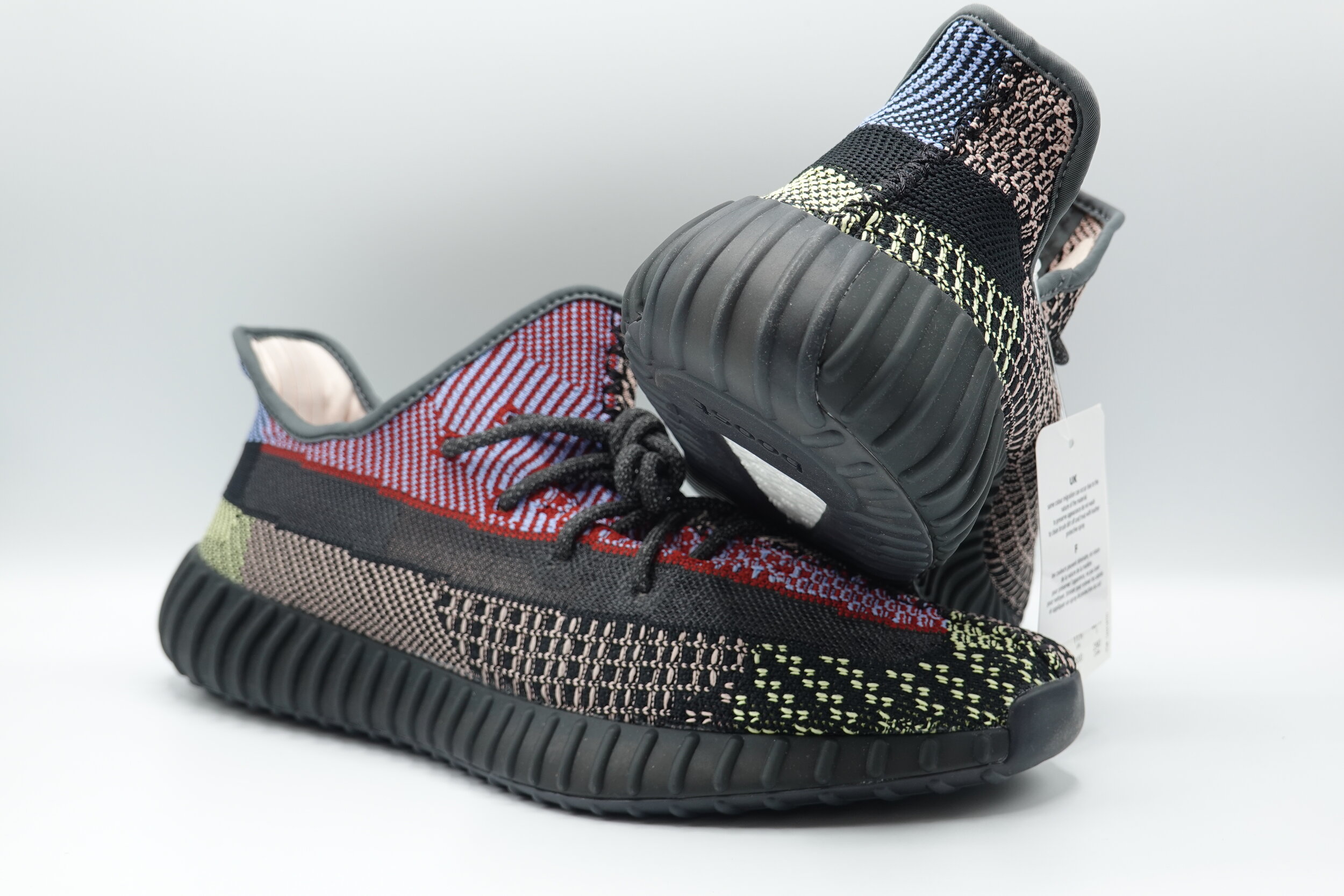 Yeezy Boost 350 V2 Yecheil (Non-Reflective)