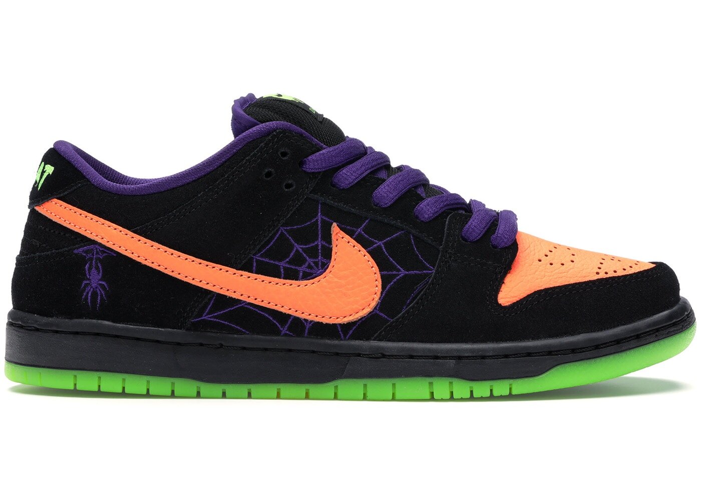 Nike-SB-Dunk-Low-Night-of-Mischief-Halloween-Product.jpg