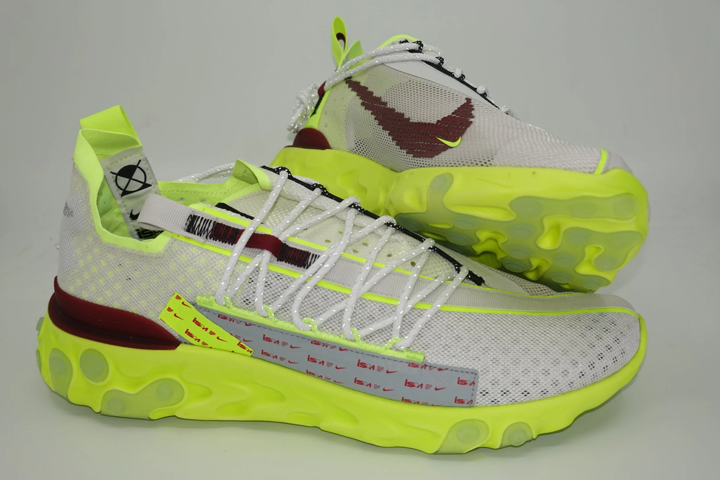 Nike ISPA React "Volt"