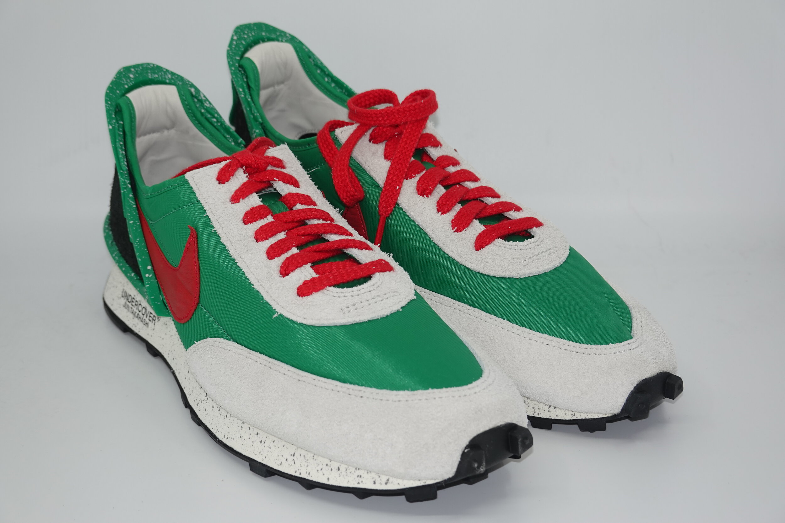 Grijp Nationaal volkslied Monopoly Nike x Undercover Daybreak "Green/Red" — The Twelve Hub