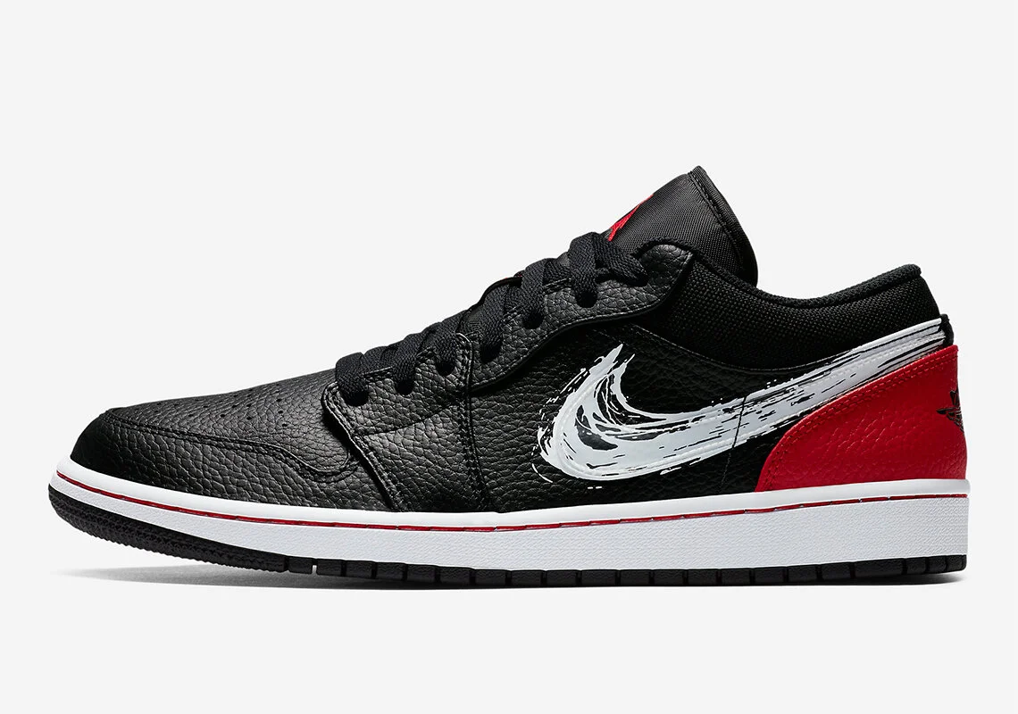 air-jordan-1-low-brushstroke-DA4659-001-4.jpg