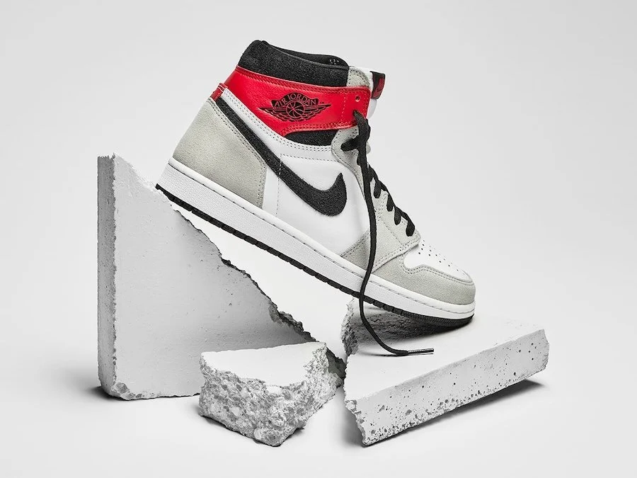 Air-Jordan-1-Smoke-Grey-555088-126-Release-Date.jpg