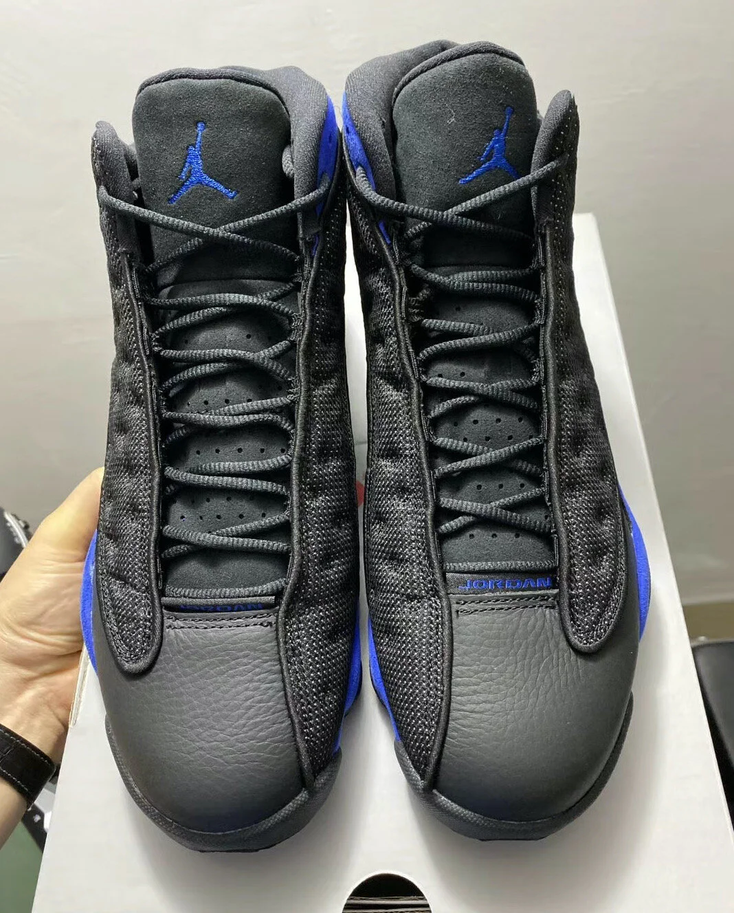 Air-Jordan-13-Black-Hyper-Royal-414571-040-Release-Date-Price-2.jpeg