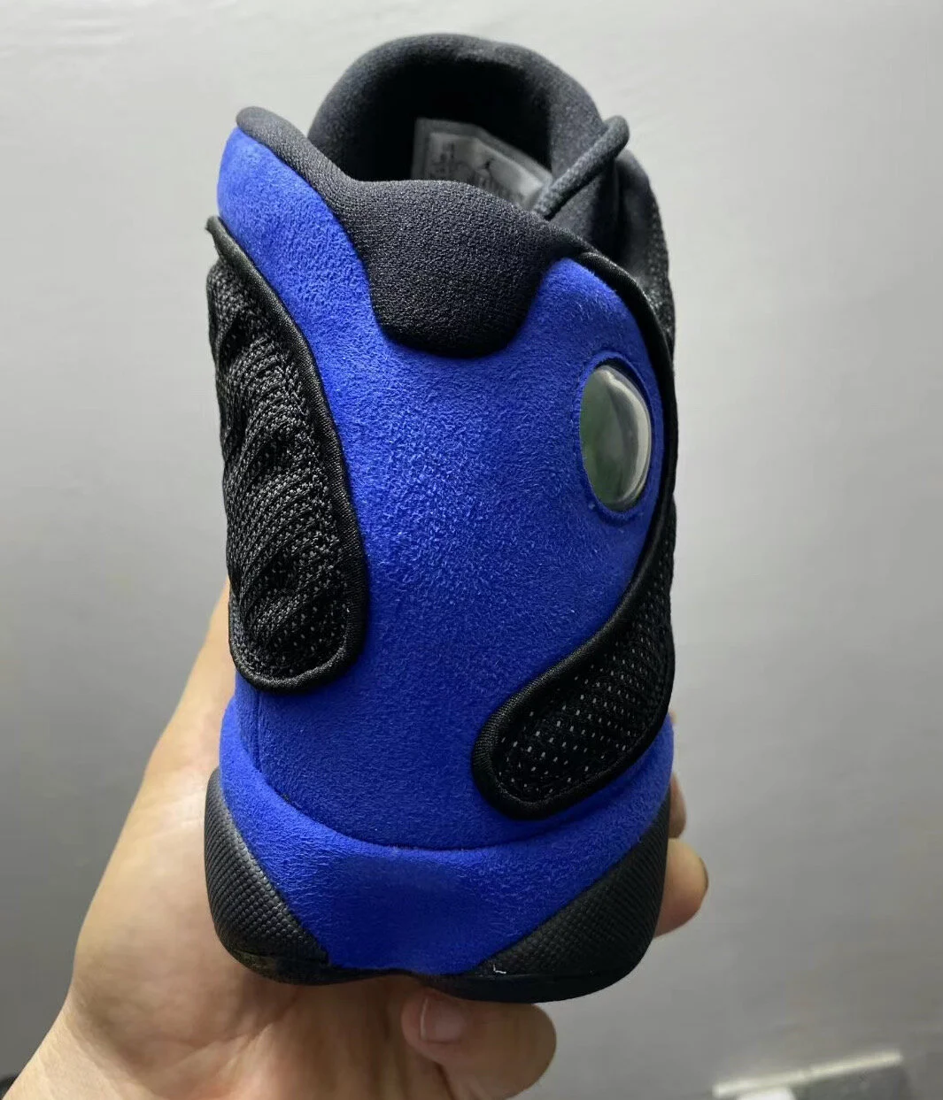 Air-Jordan-13-Black-Hyper-Royal-414571-040-Release-Date-Price-4.jpeg