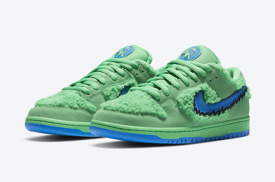 Grateful-Dead-Nike-SB-Dunk-Low-Green-Bear-CJ5378-300-Release-Date-Price-4.jpg