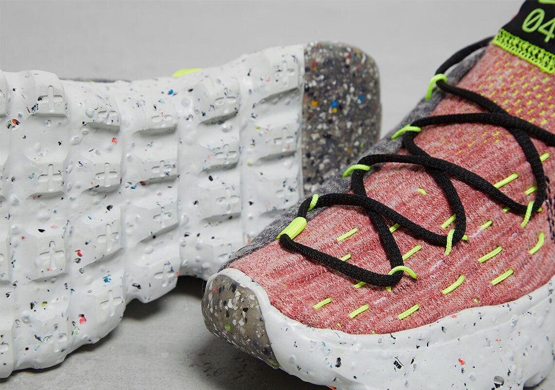 nike-space-hippie-04-red-volt-4.jpg