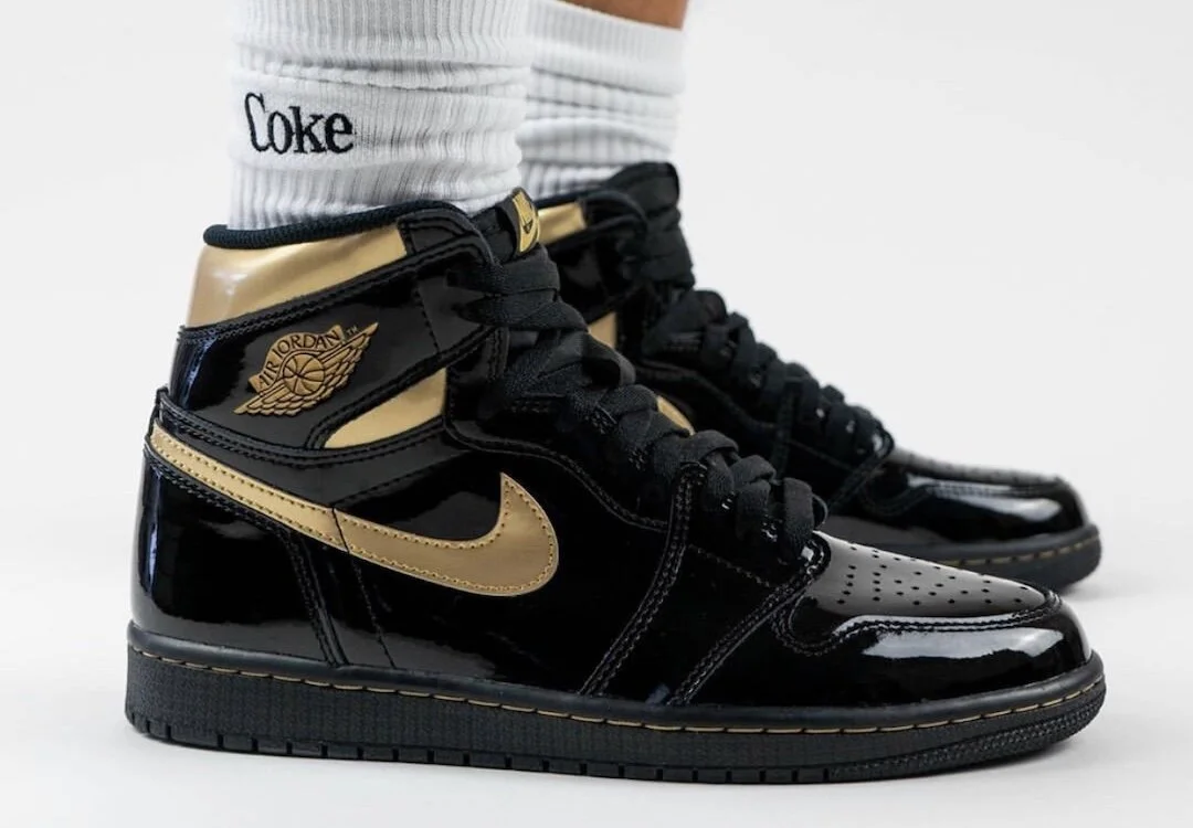 AJ1 High Black/ Gold Patent Leather: On-Foot Look