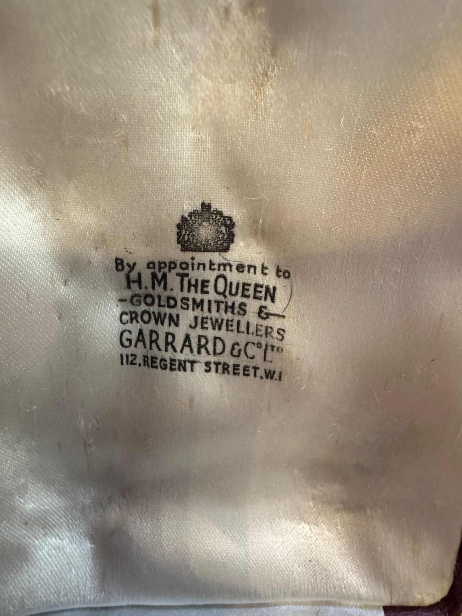 j8654 box-Photoroom.png