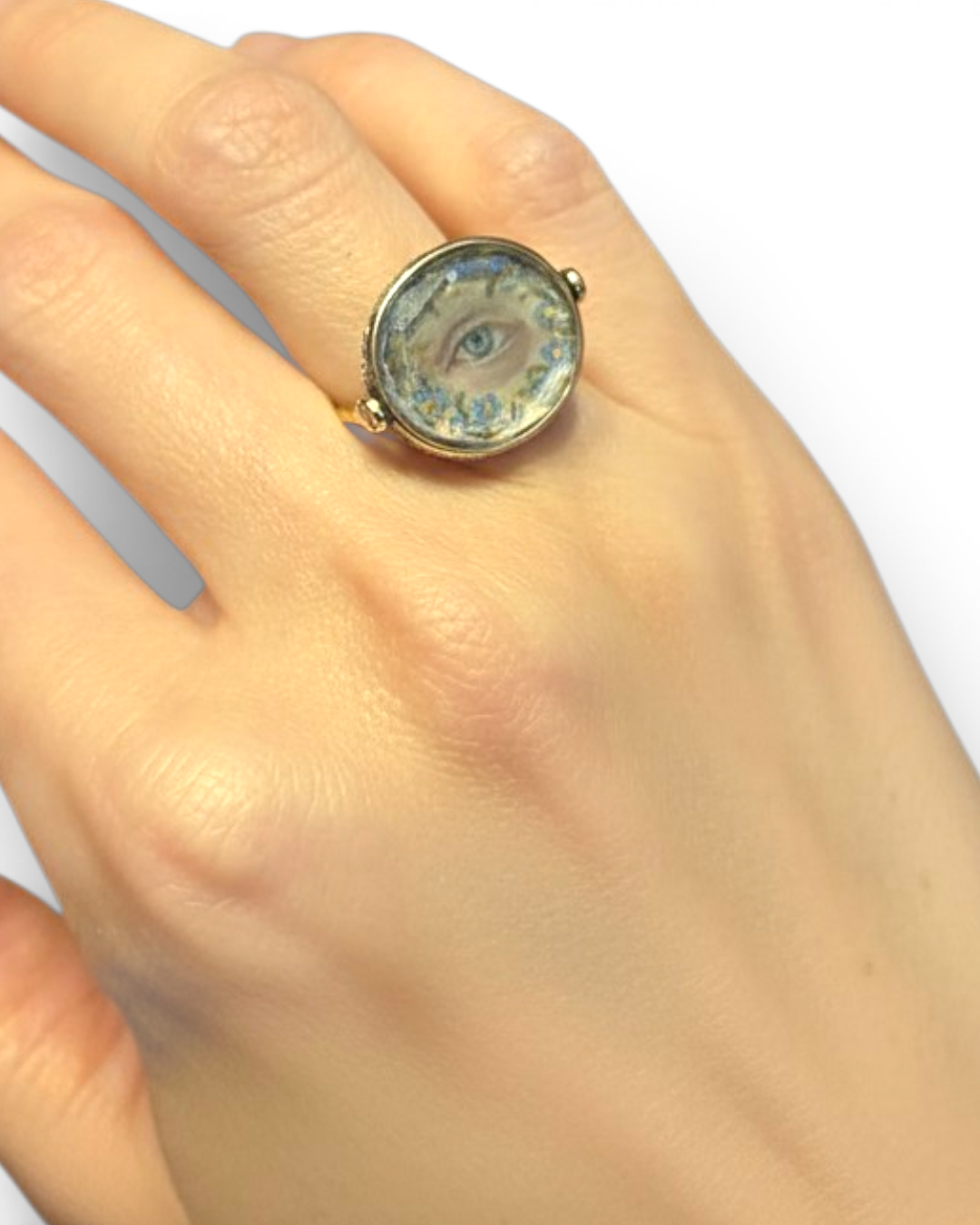 a1937 h3-Photoroom.png