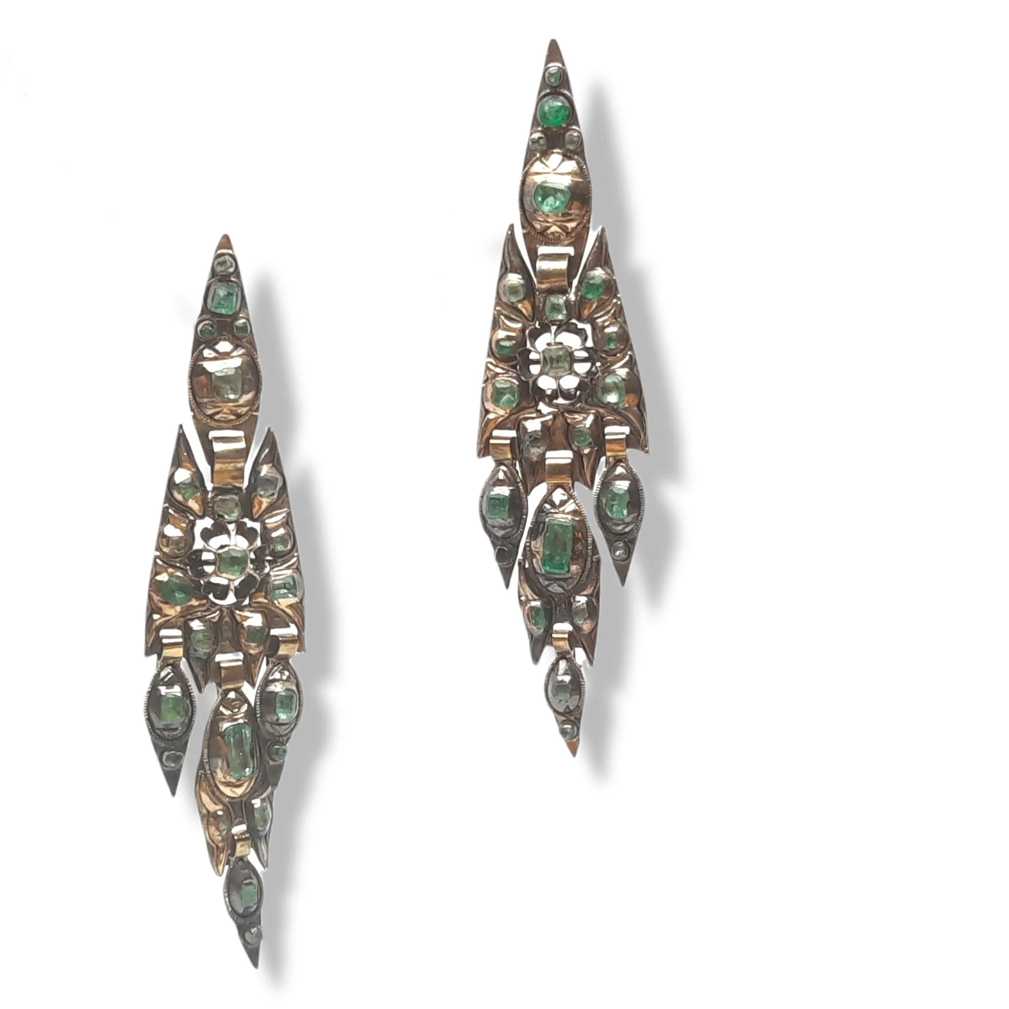 19TH CENTURY ANTIQUE IBERIAN GOLD AND EMERALD EARRINGS, 
The long articulated gold earrings set with emeralds in gold, original fittings, low kt gold, Catalan, 1890's 