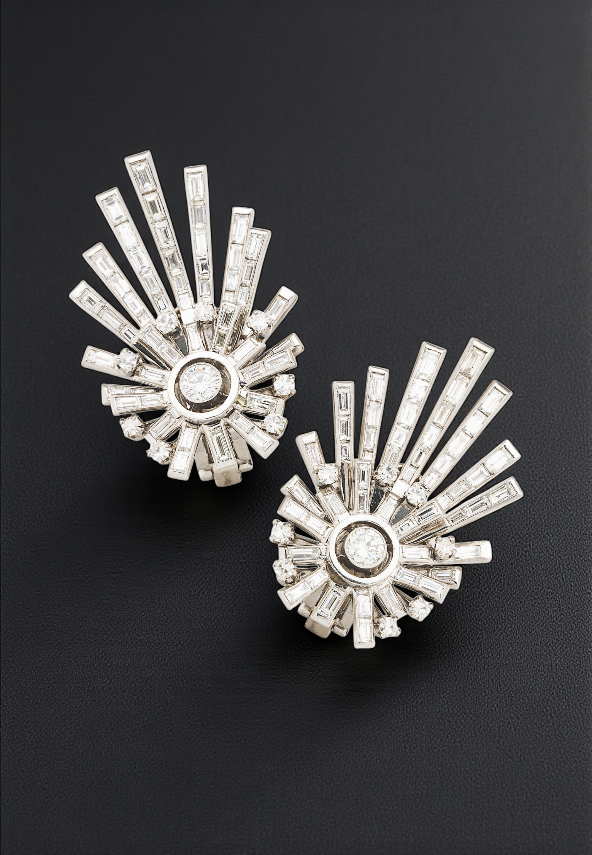 j2745 black-Photoroom.png