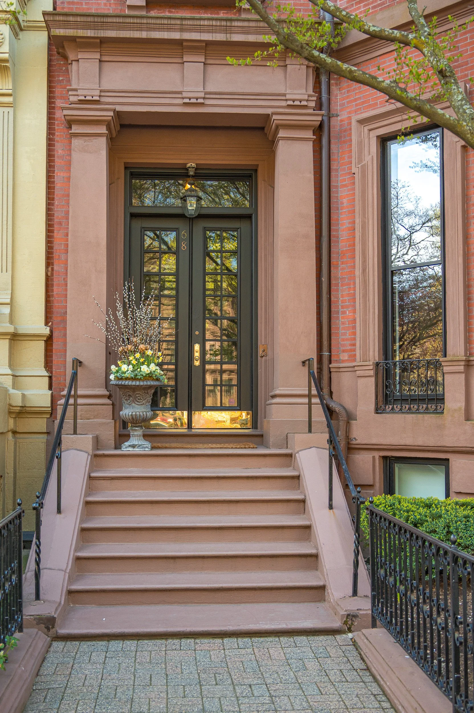 barna-road-BackBay-Boston-Spring-28.jpg