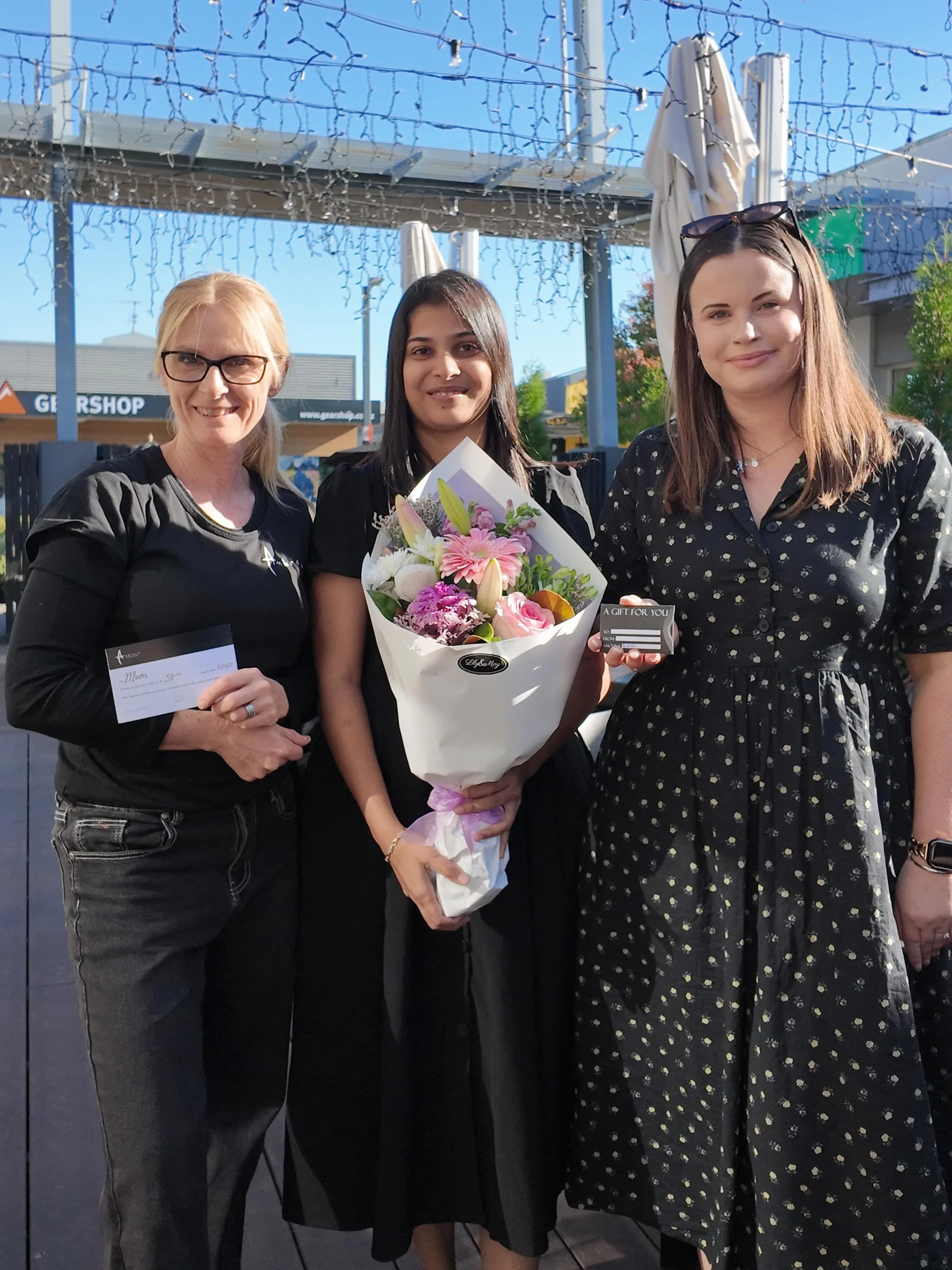 💐 MOTHER&rsquo;S DAY GIVEAWAY TIME 💐

We&rsquo;re giving one lucky winner the ultimate Mother&rsquo;s Day treat 🌸✨

🎁 Prize includes:
☕ $50 voucher from Ambrosia Cafe
🛍️ $50 voucher from Apartment 12
💐 A stunning $70 bouquet of flowers from Lil