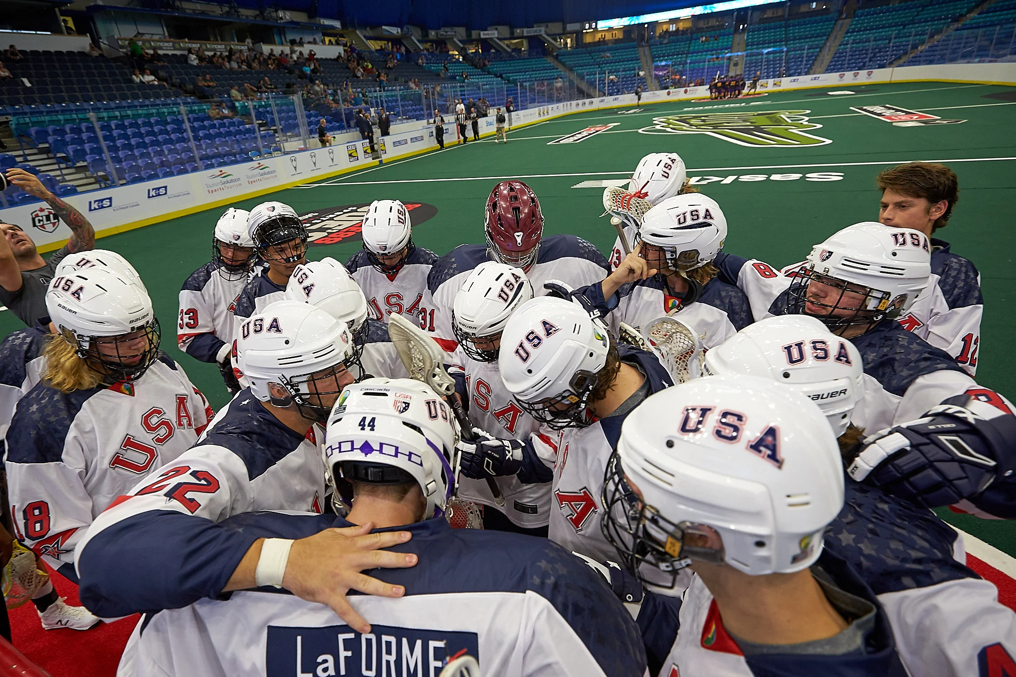 usa v iroquois 0009.jpg