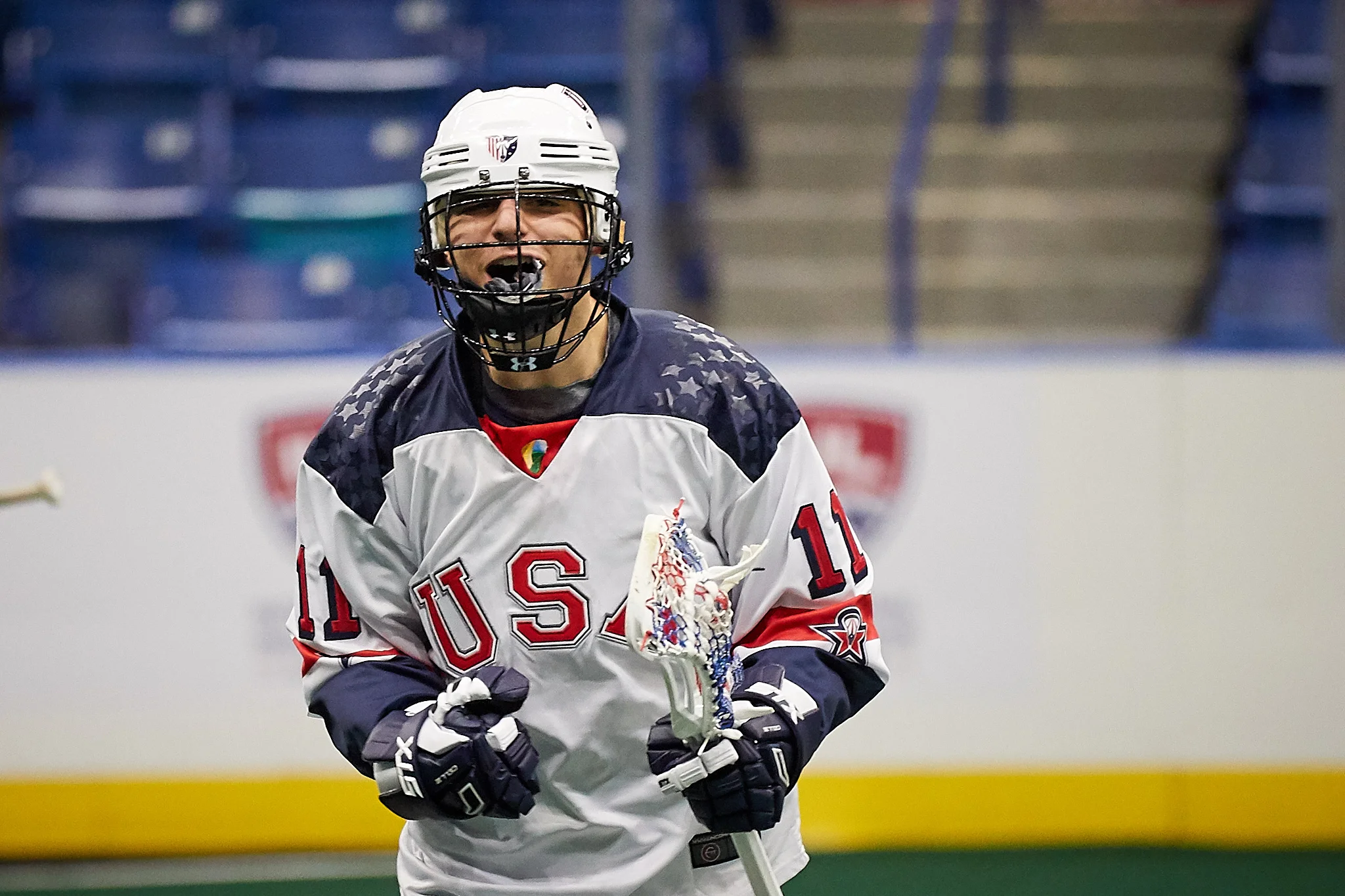 usa v iroquois 0140.jpg